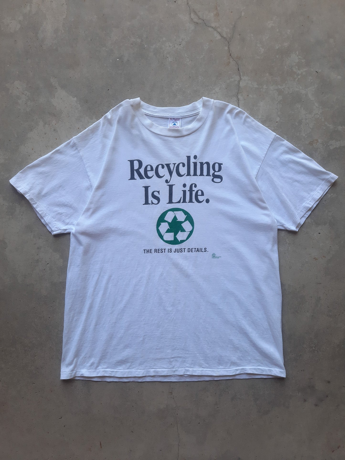 Vintage 90s Recycling Is Life The Rest Is Just Details Earth Nature Liberation T-Shirt (XL)