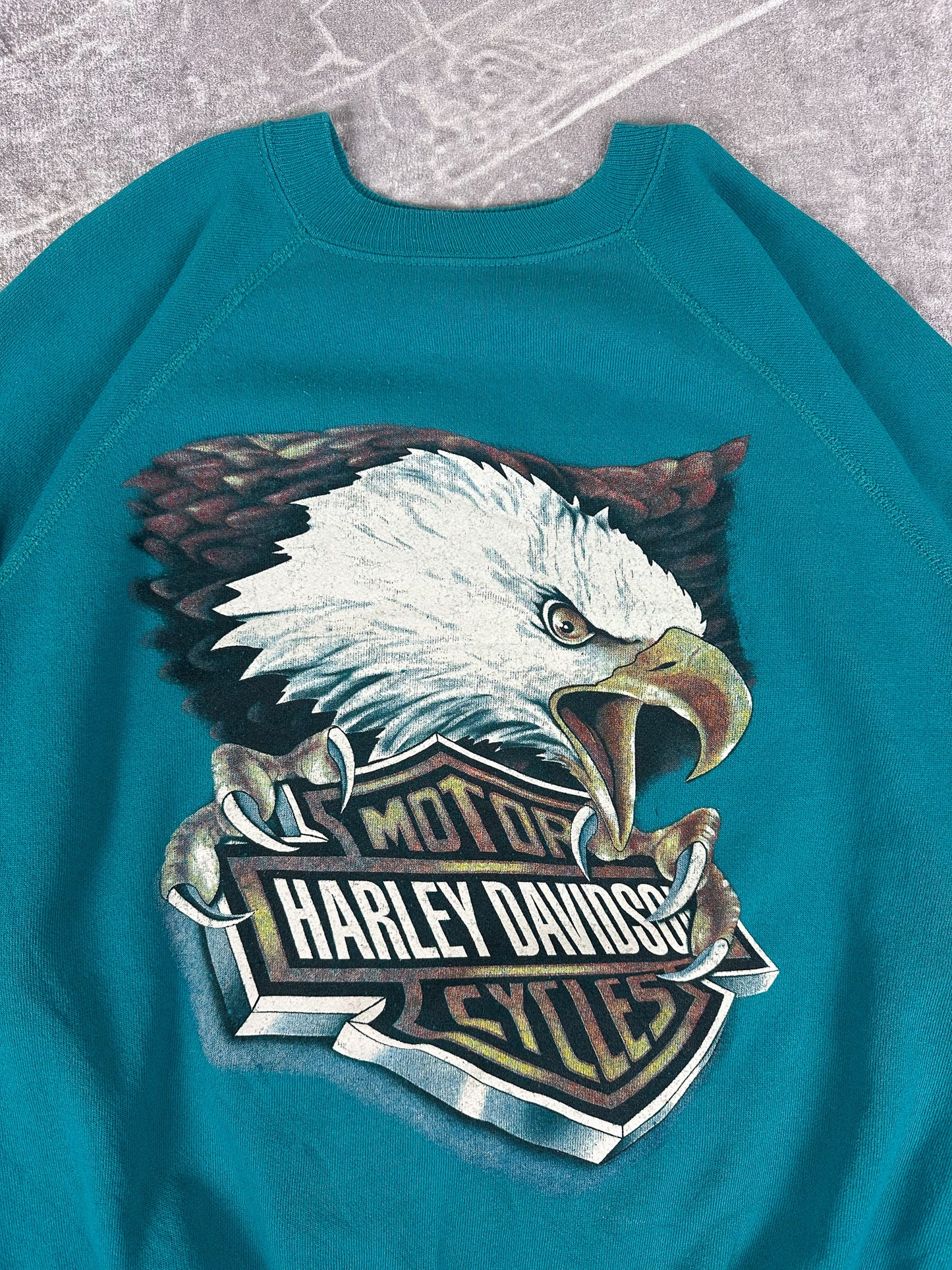 Vintage 90s Blank Harley Davidson Motorcycles Eagle 3D Emblem Reprint Sweatshirt (XL)