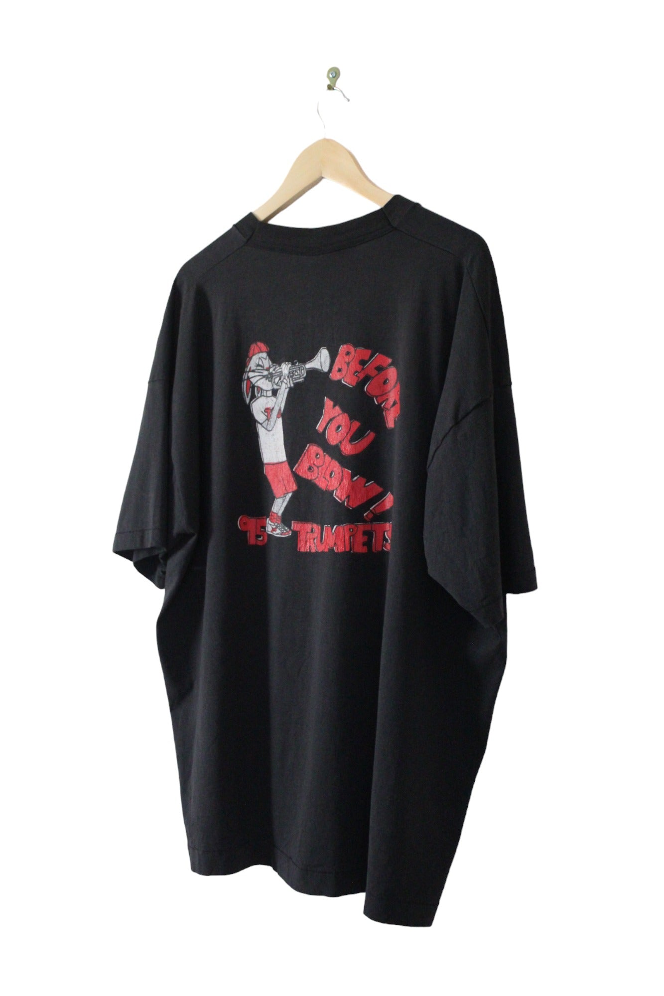Vintage 90s Looney Tunes 95' Trumpets T-Shirt (XXXL)