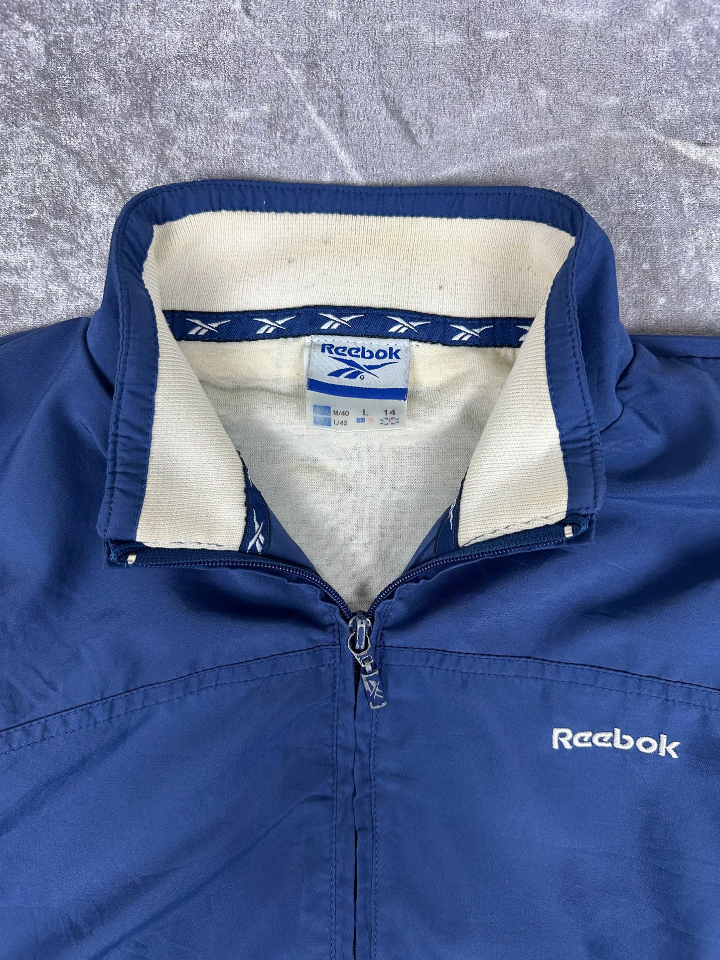 Vintage 90s Reebok Embroidered Spellout Windbreaker Jacket (M)