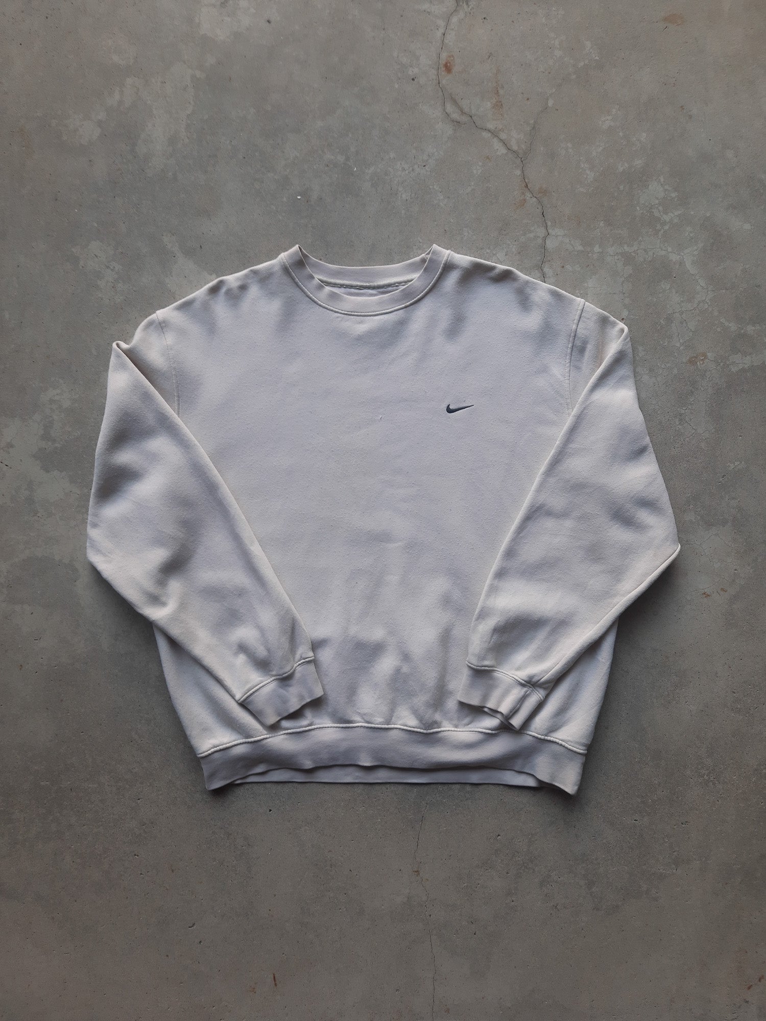 Vintage 00s Nike Embroidered Small Swoosh Sweatshirt (XL)