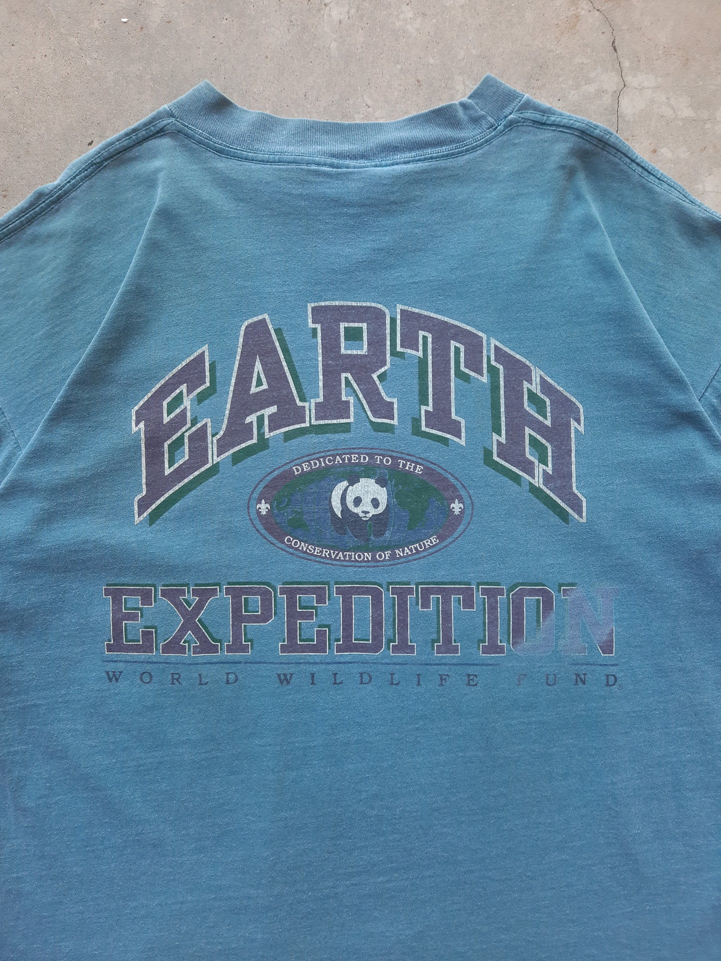 Vintage 90s World Wildlife Fund Collection by Thomson Earth Expedition T-Shirt (XL)
