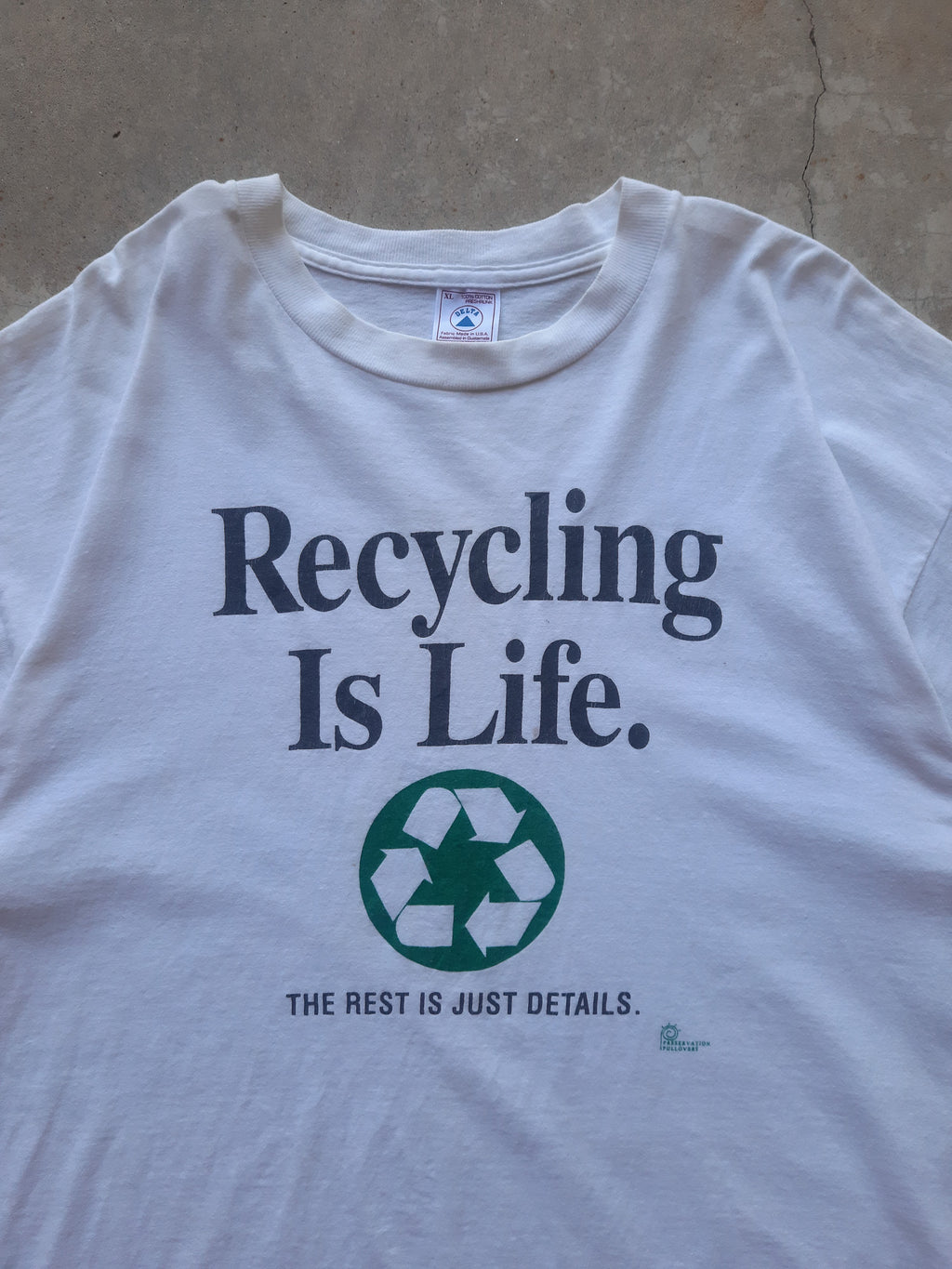 Vintage 90s Recycling Is Life The Rest Is Just Details Earth Nature Liberation T-Shirt (XL)