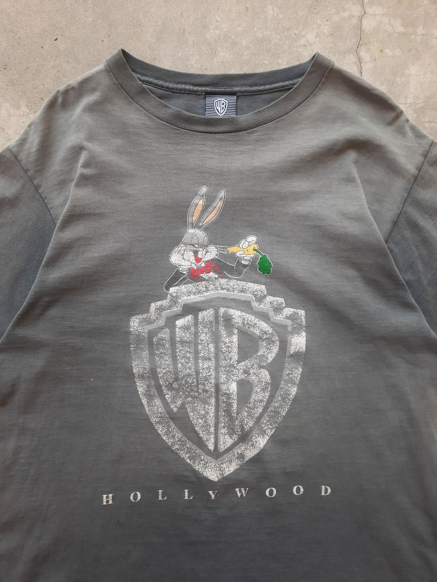 Vintage 1991 Warner Brothers Hollywood Bugs Bunny T-Shirt (L)