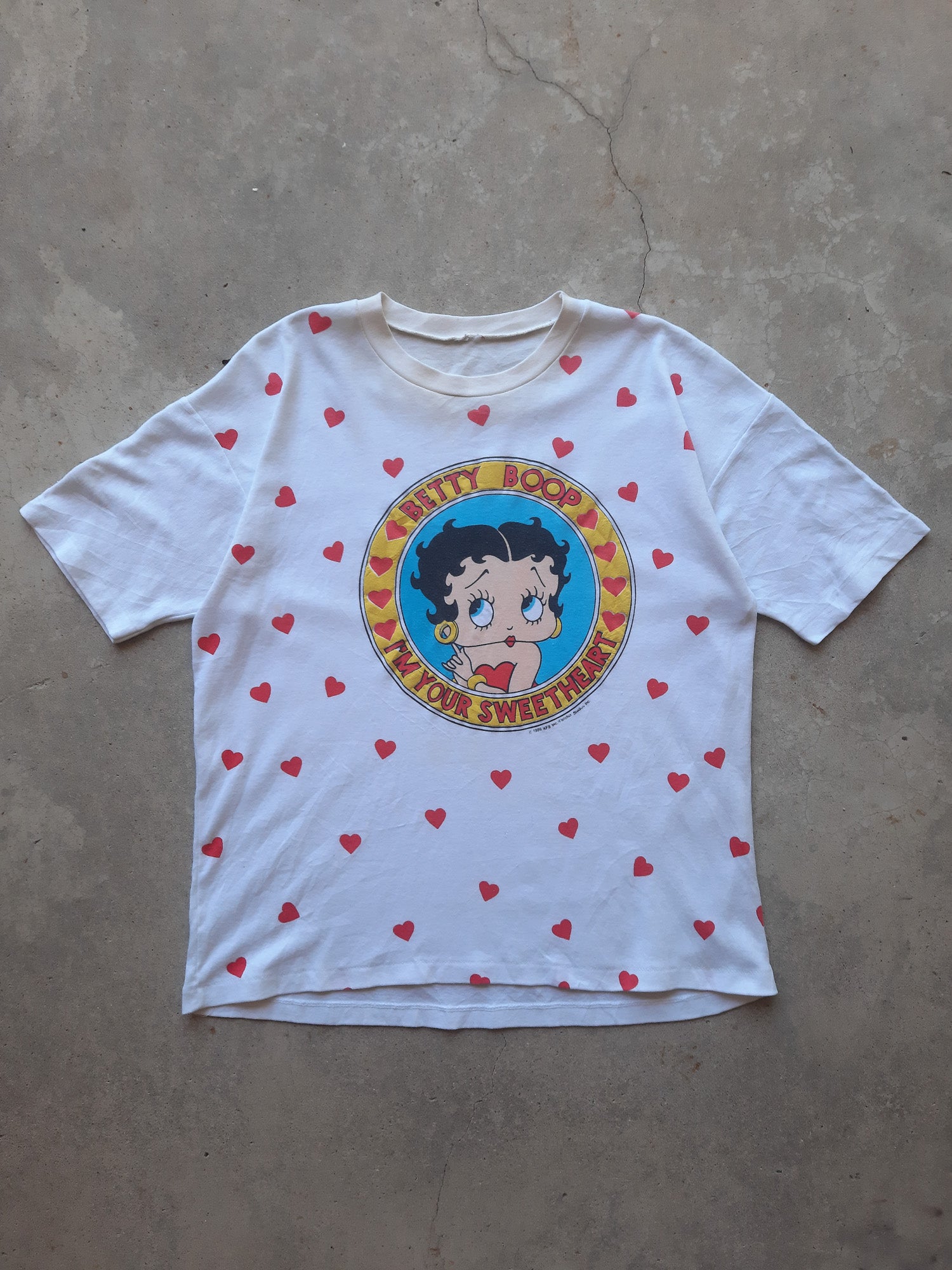 Vintage 1986 Fleischer Studios Betty Boop "I'm Your Sweetheart" Hearts Front AOP (M)