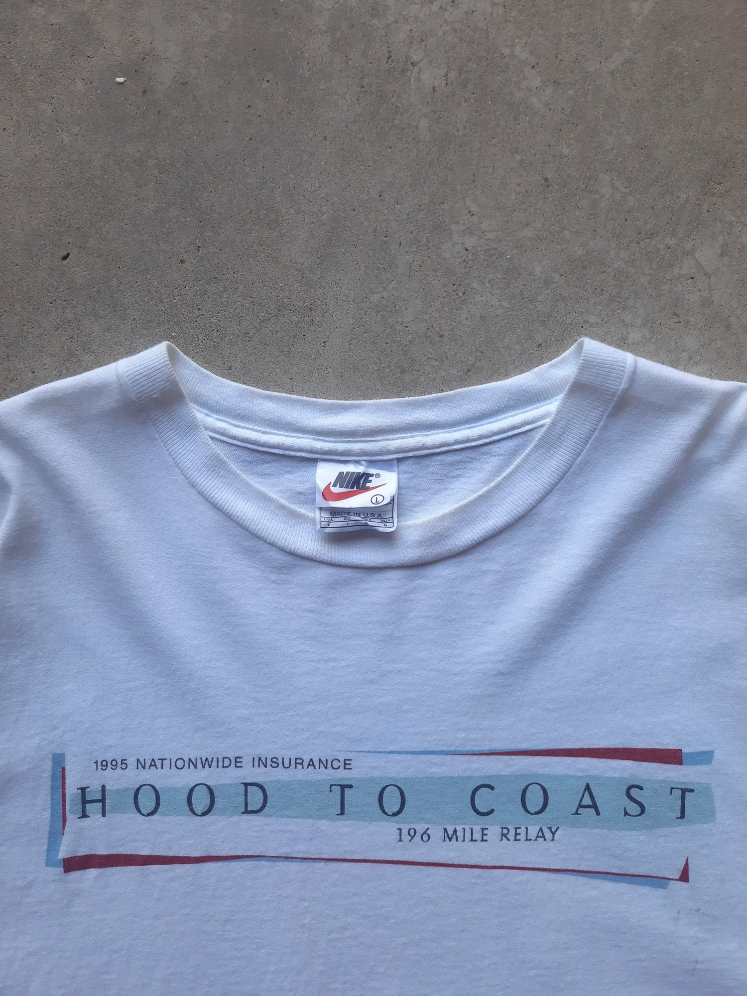 Vintage 1995 Nike Nationwide Insurance 'Hood to Coast' 196 Mile Relay T-Shirt (L)