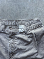 Vintage 00s Carhartt B133 Pleated Canvas Chino Workwear Shorts (31)