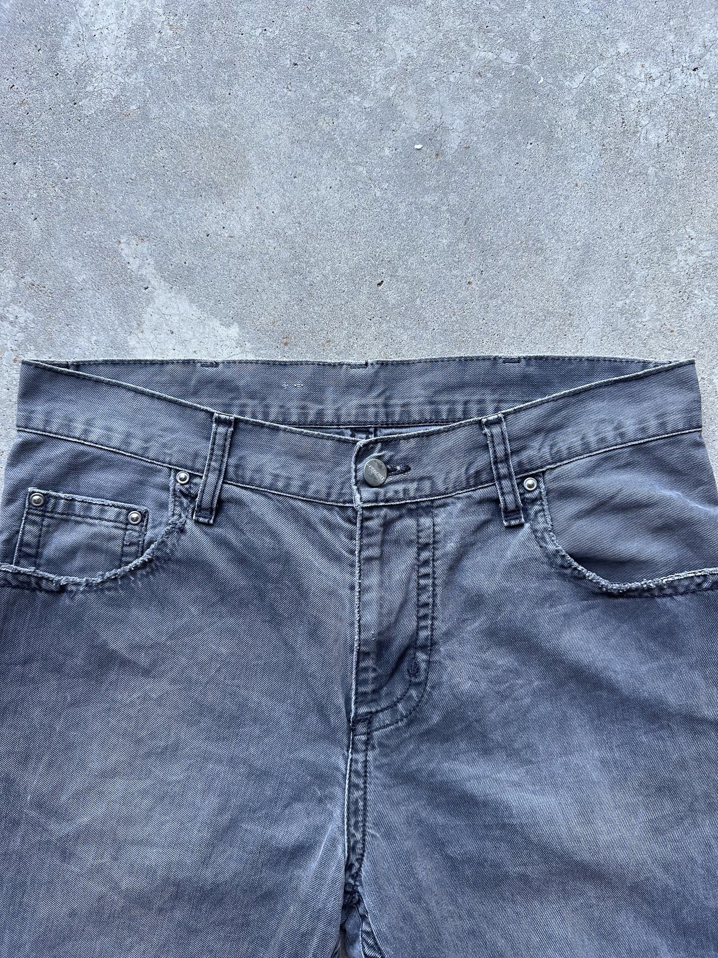 Preloved Carhartt Slim Pant Denim Upcycled Reworked Workwear Shorts (32)