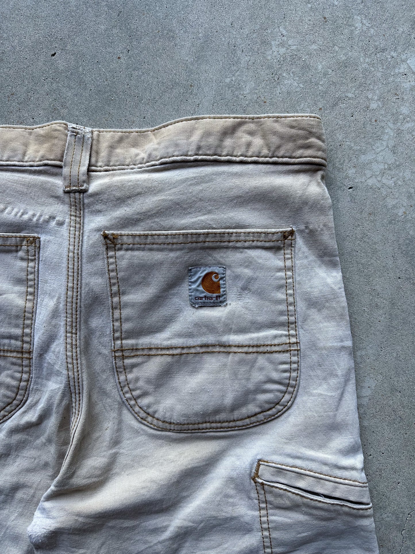 Preloved Carhartt Rugged Flex Relaxed Fit Canvas Carpenter Workwear Shorts (32)