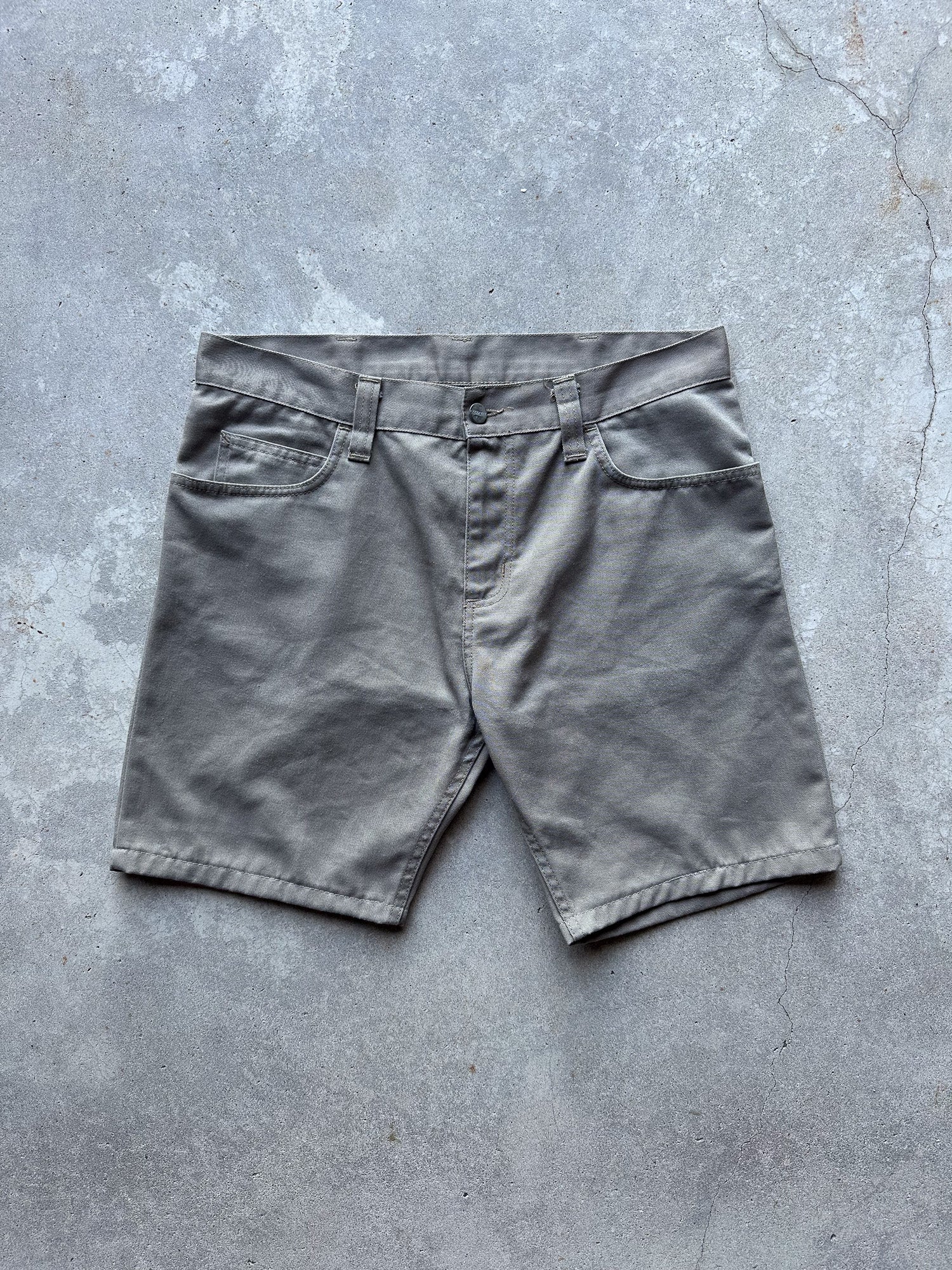 Preloved Carhartt Rockin Pant Upcycled Reworked Workwear Shorts (34)