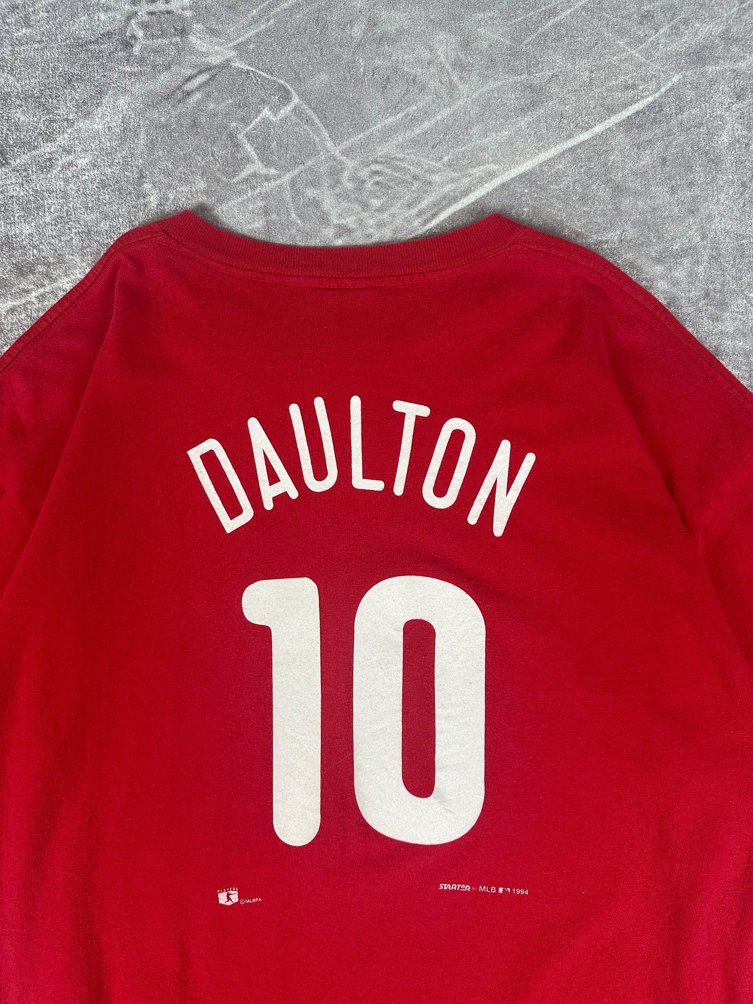 Vintage 1994 Starter Philadelphia Phillies MLB T-Shirt (L)