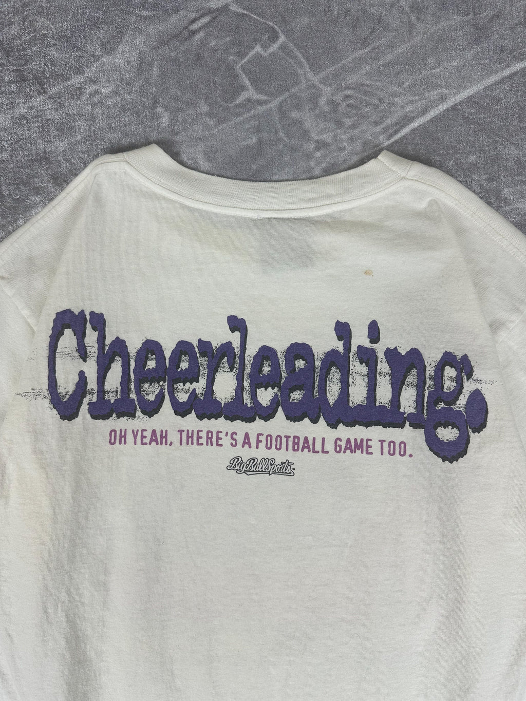 Vintage 1995 Big Ball Sports Cheerleading Football Heavyweight T-Shirt (M)
