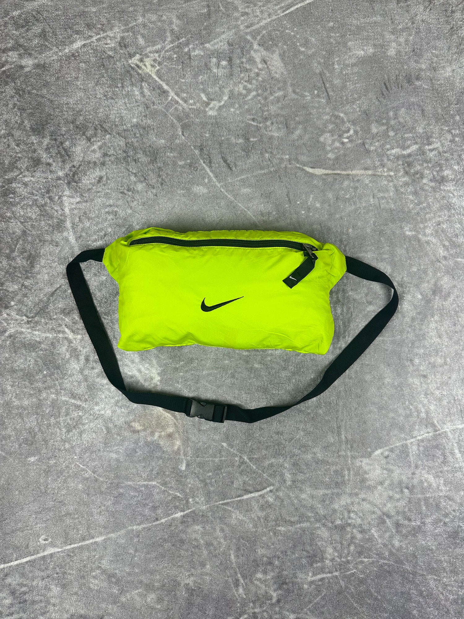 Vintage 90s Nike Utility Foldable Shoulder Pouch Bag Packable Windbreaker Jacket (S)