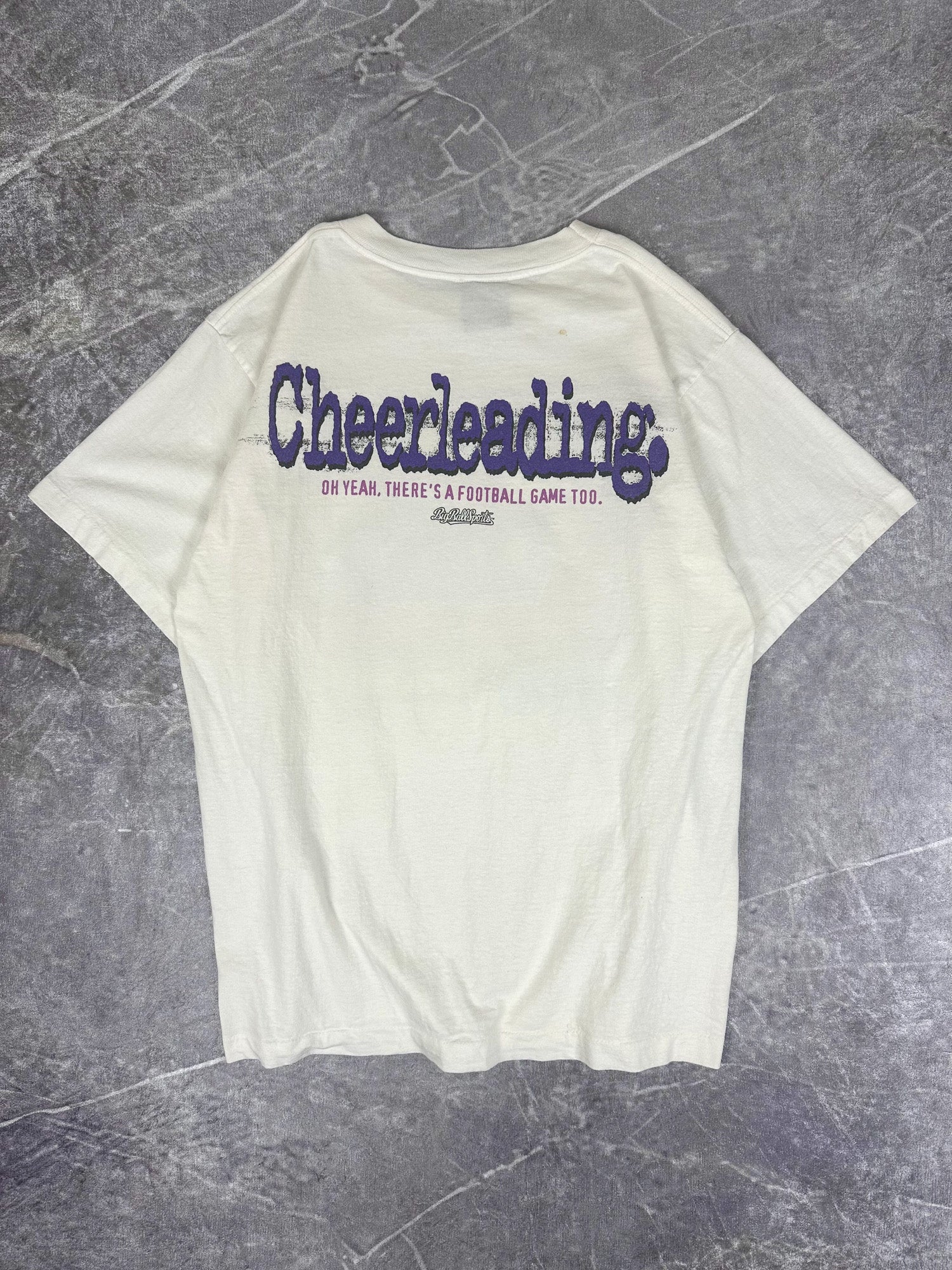 Vintage 1995 Big Ball Sports Cheerleading Football Heavyweight T-Shirt (M)