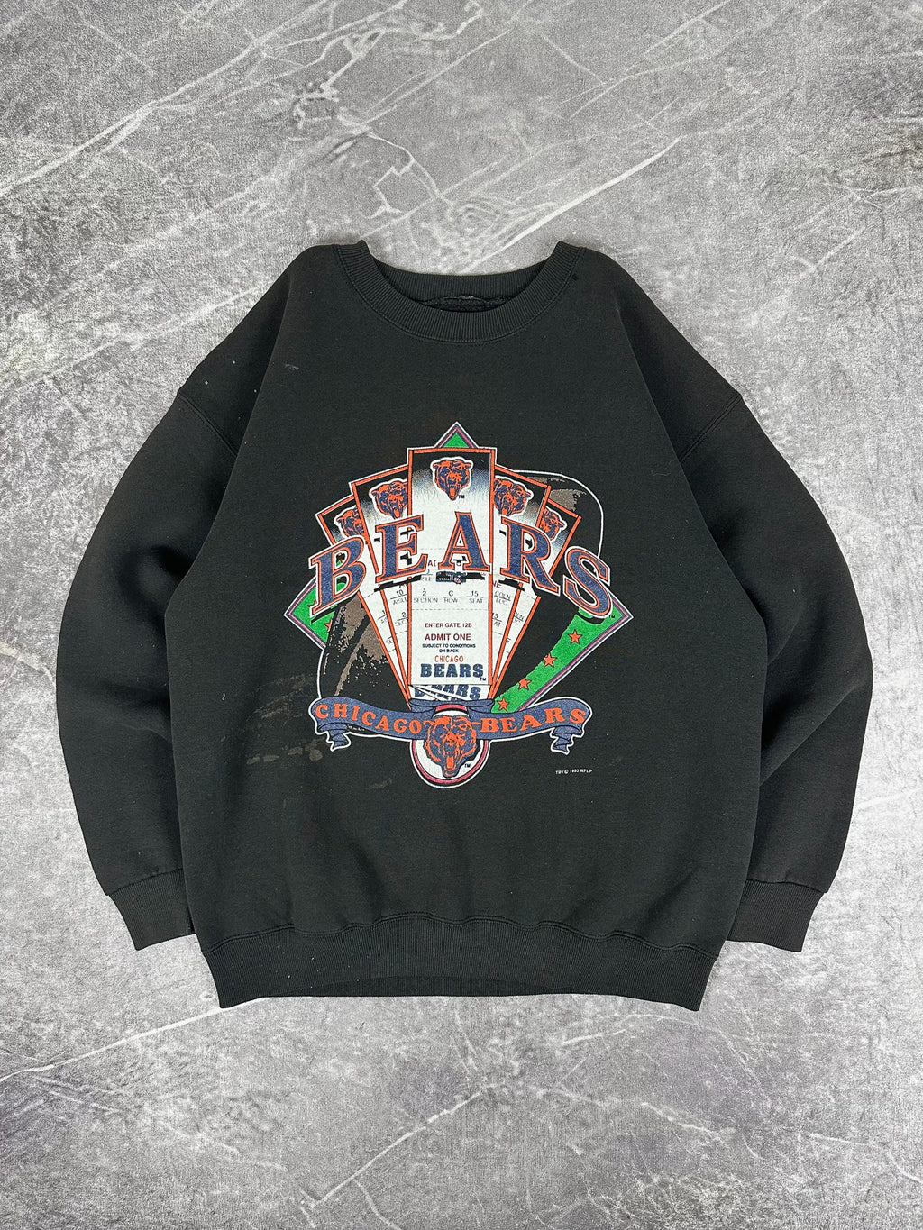 Vintage 1993 Chicago Bears NFL Spellout Graphic Sweatshirt (L)
