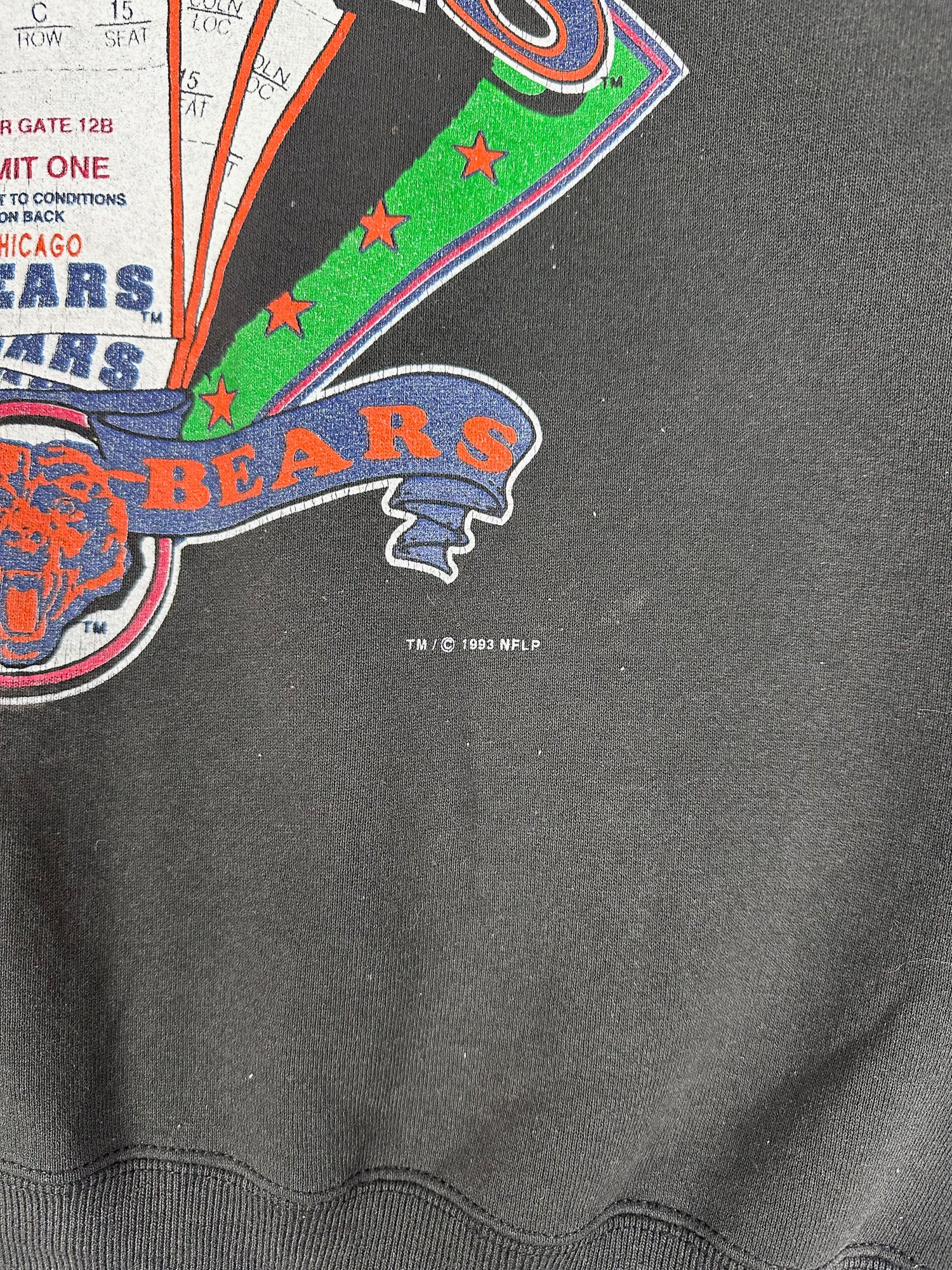 Vintage 1993 Chicago Bears NFL Spellout Graphic Sweatshirt (L)
