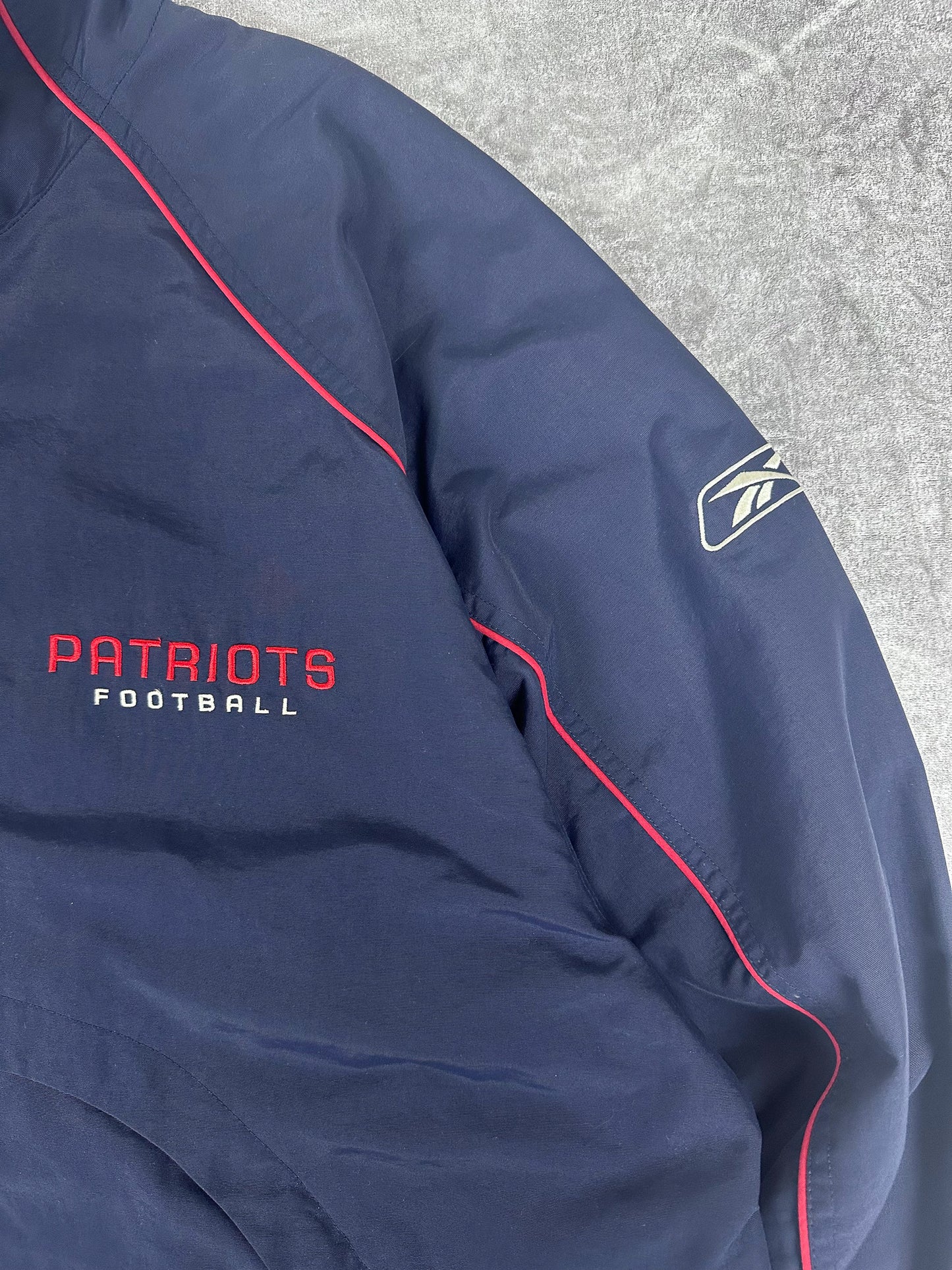 Vintage 00s Reebok New England Patriots NFL Jacket (XL)