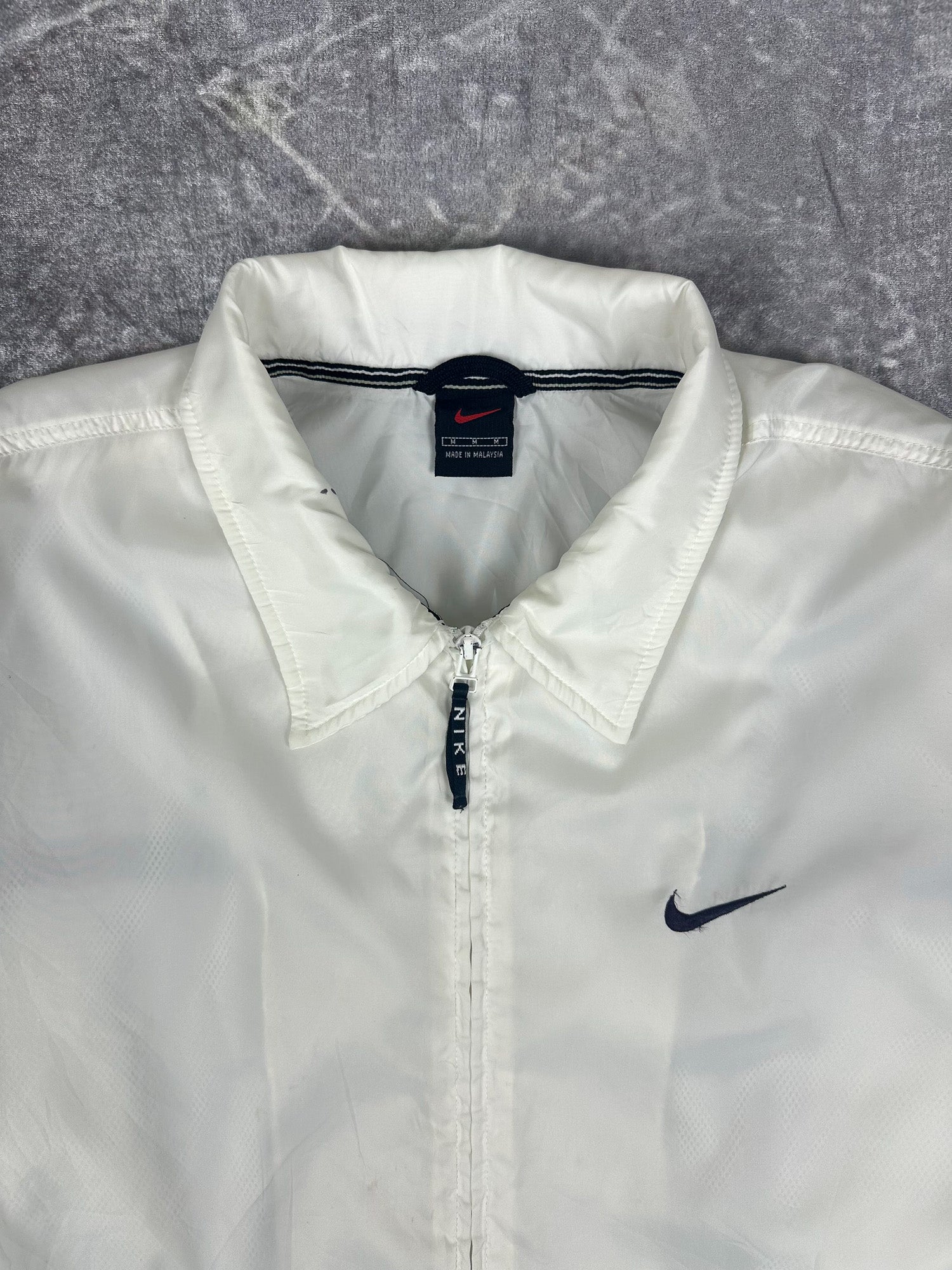 Vintage 90s Nike Small Swoosh Horizontal Stripe Spellout Windbreaker Jacket (L)