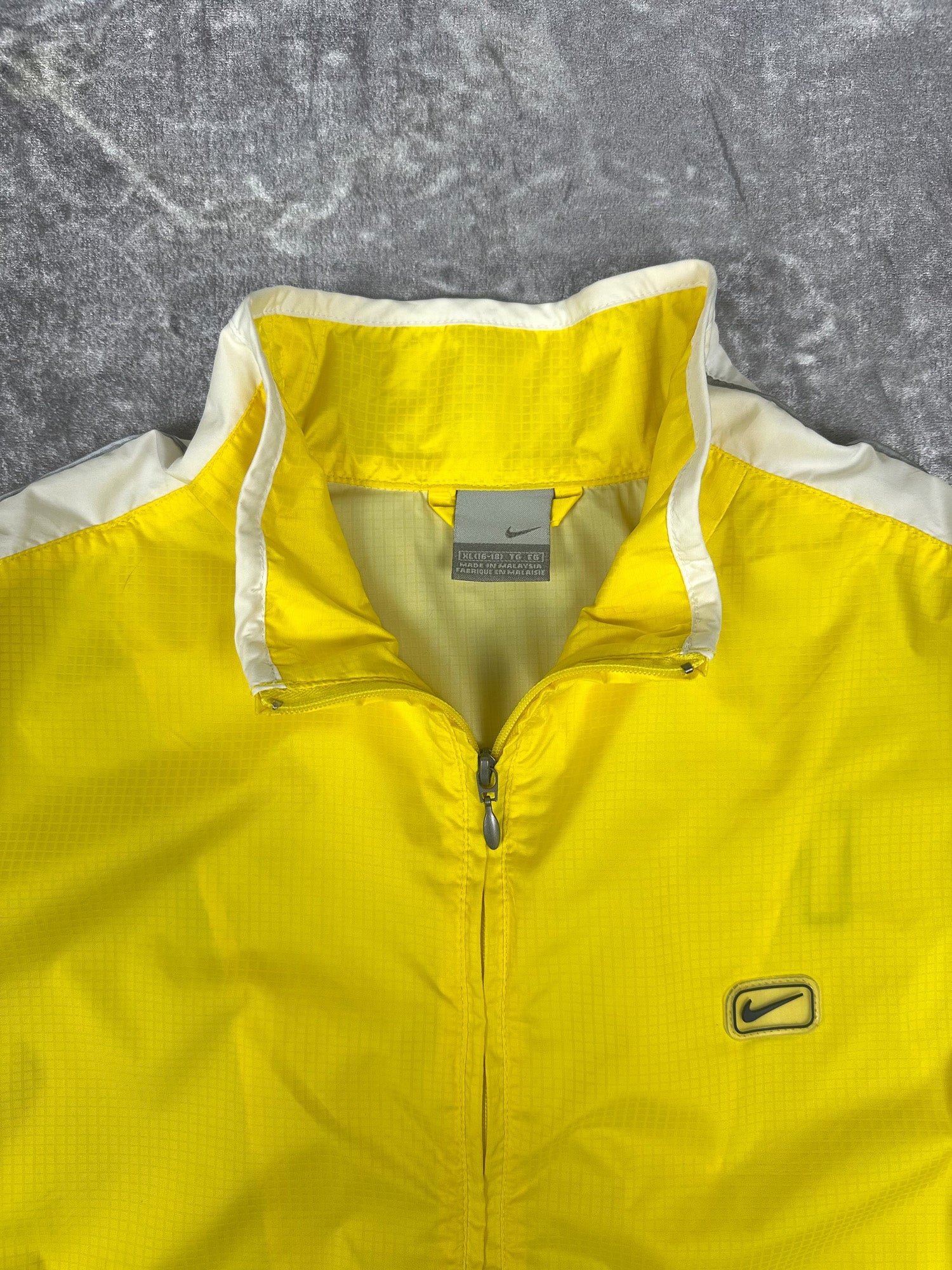 Vintage 00s Nike Tape Stripe 3M Block Spellout Windbreaker Jacket (XL)