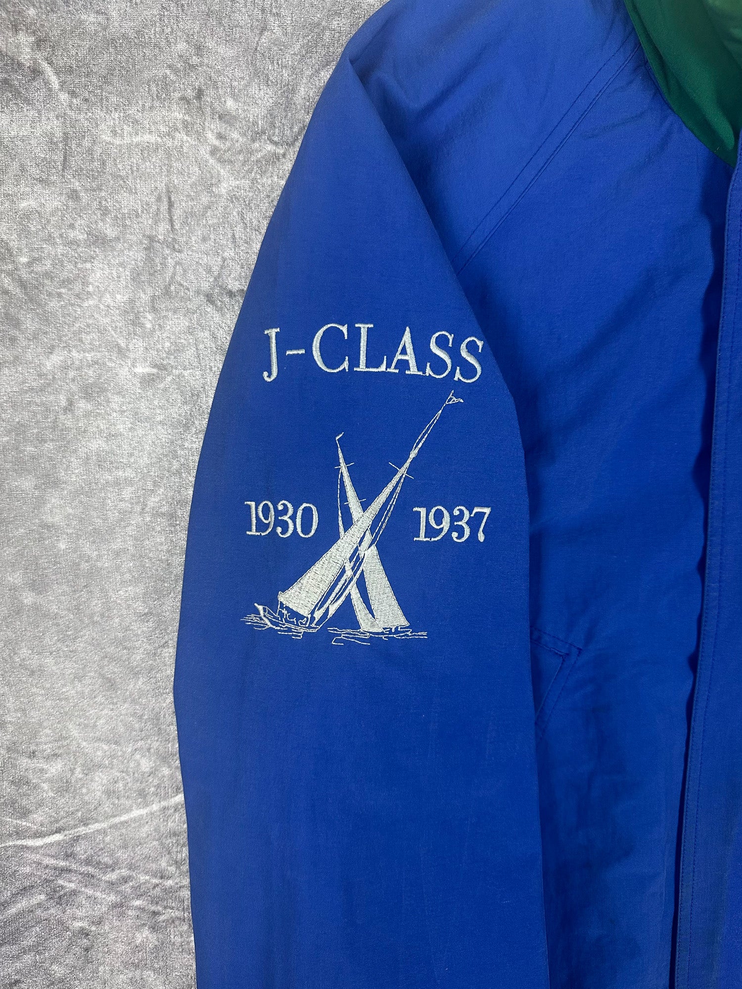 Vintage 90s Nautica Challenge J-Class Embroidered Sailing Jacket (XL)