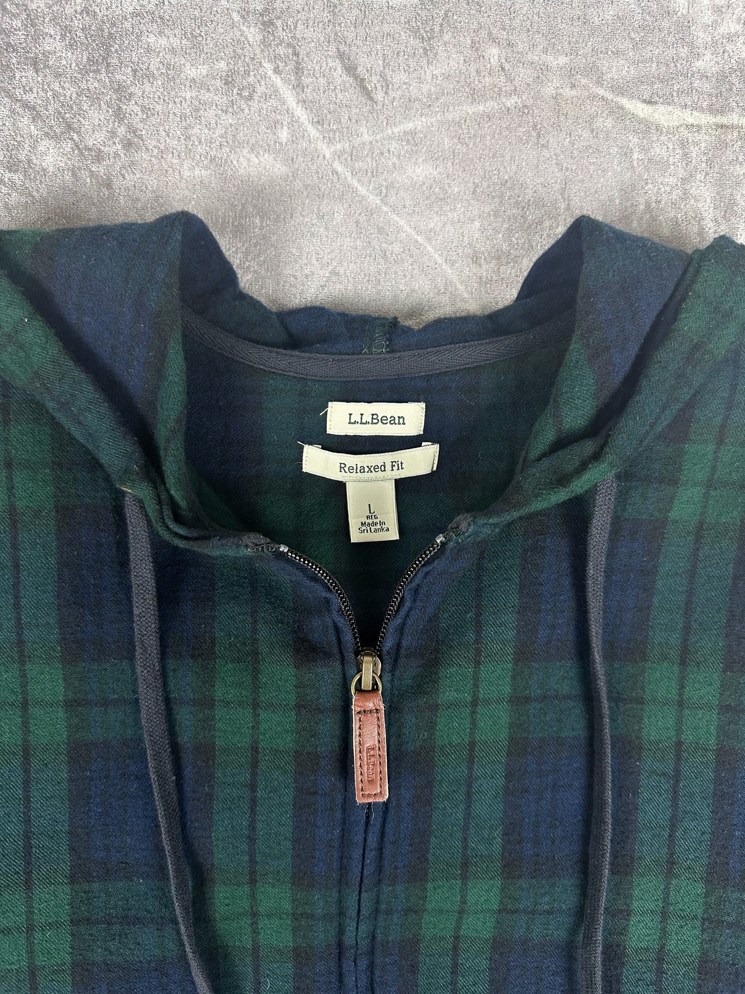 Preloved 00s L.L. Bean Hooded Zip Up Lightweight Plaid Flannel Shacket (L)