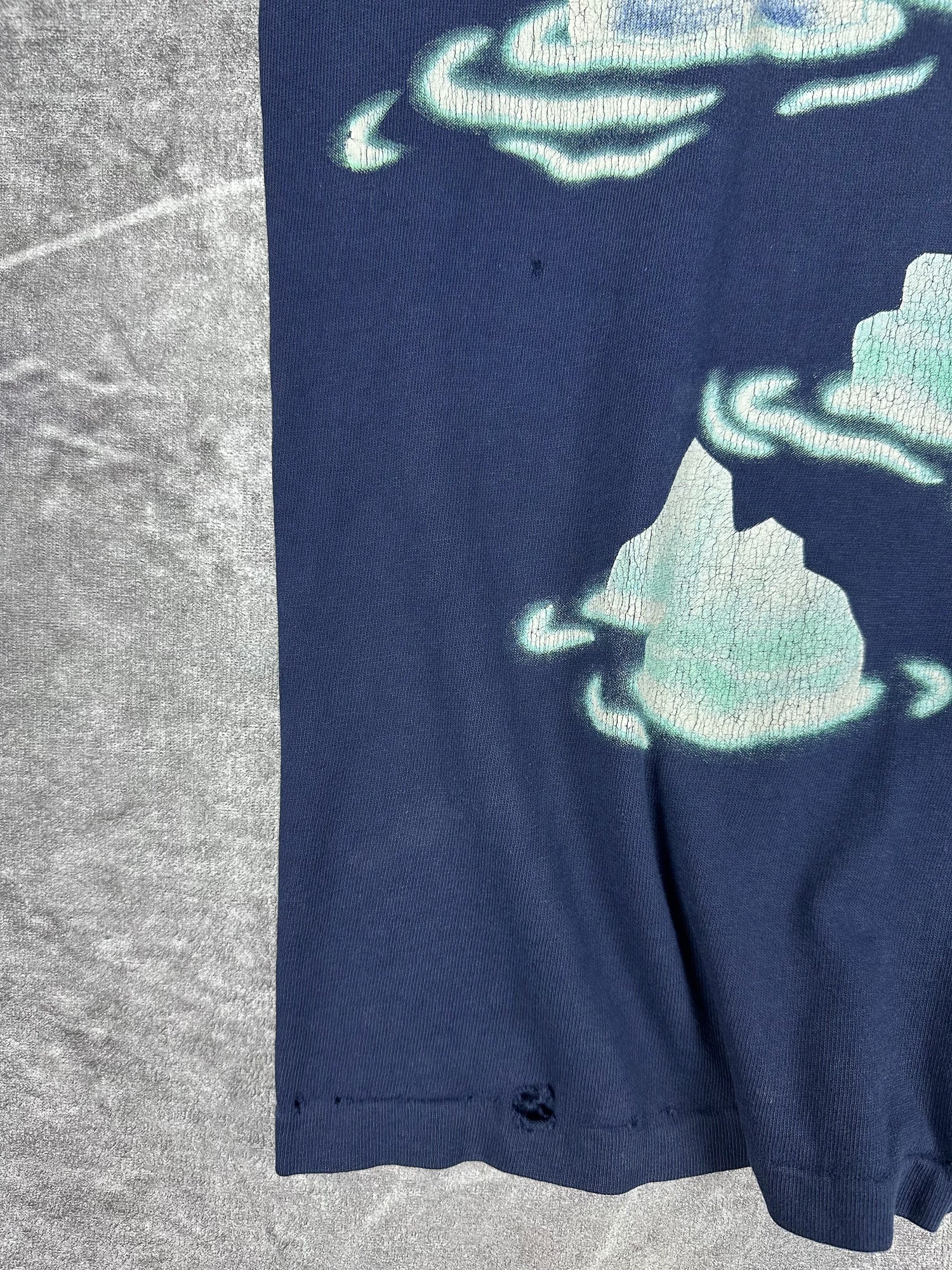 Vintage 1995 The Coca-Coola Company Polar Bear Graphic T-Shirt (XL)