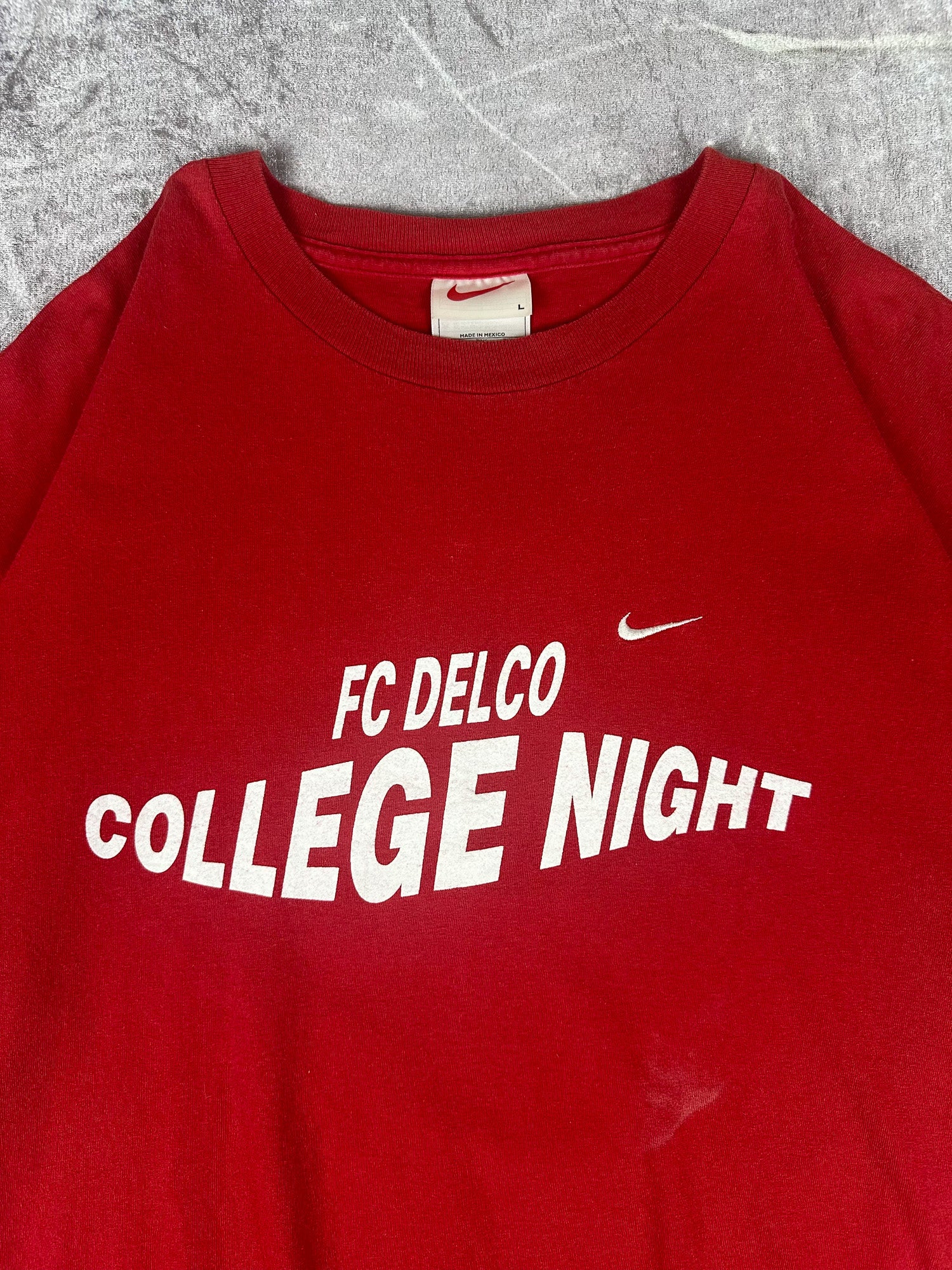 Vintage 90s Nike Mini Swoosh FC Delco College Night Wavy Block T-Shirt (L)