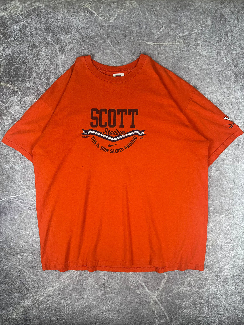 Vintage 00s Nike Team Virginia Cavaliers NCAA UVa Scott Stadium Mini Swoosh T-Shirt (XL)