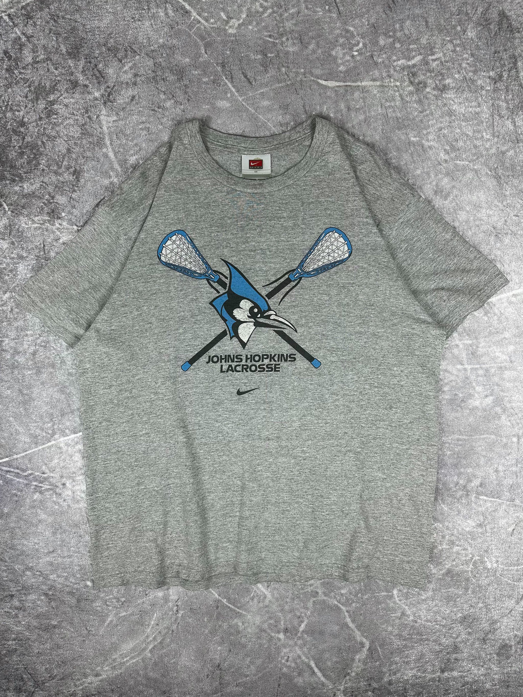 Vintage 00s Nike Team Johns Hopkins University Lacrosse Centre Mini Swoosh College T-Shirt (M)