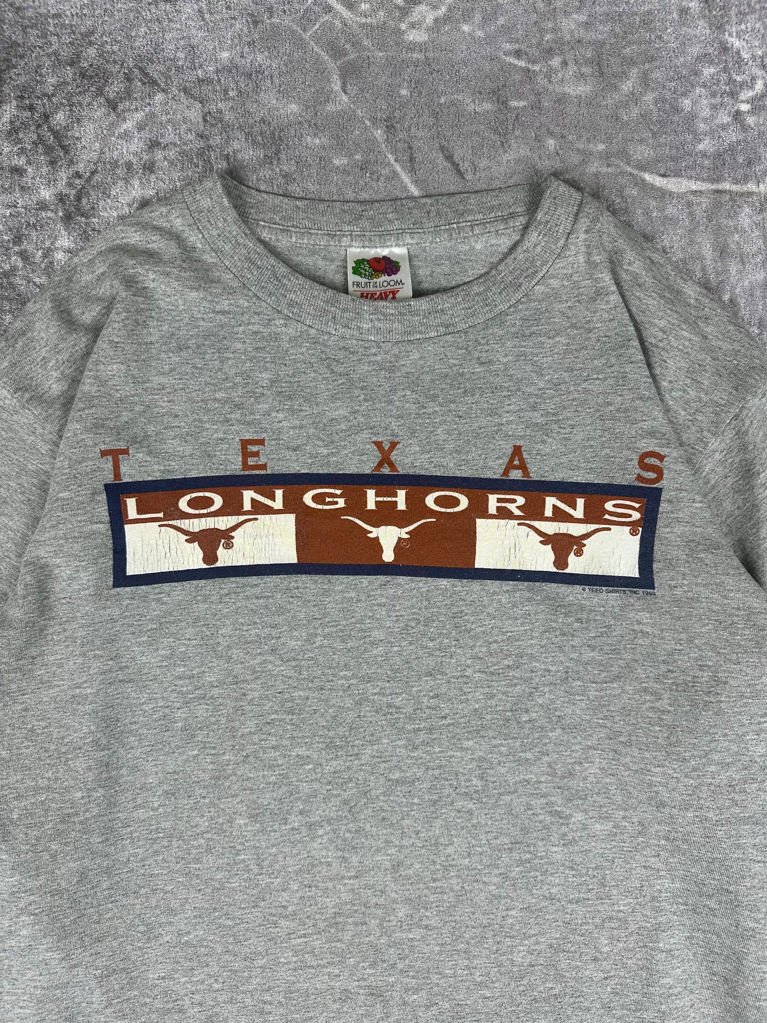 Vintage 90s 1999 Texas Longhorns NCAA University of Texas College Football T-Shirt (M)