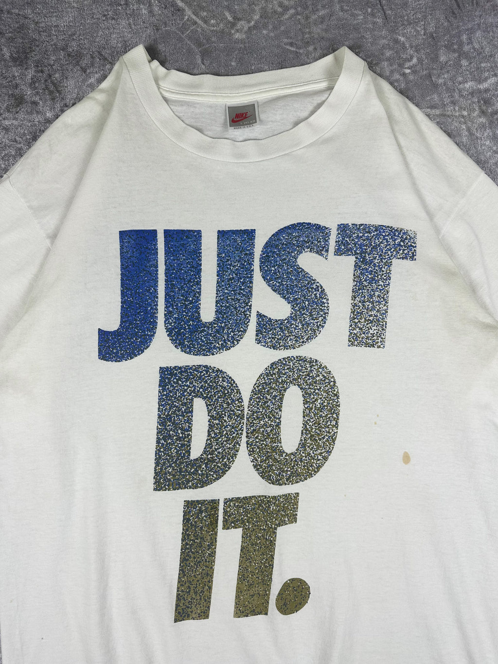 Vintage 90s Nike Just Do It. Speckle Print Block Spellout T-Shirt (L)