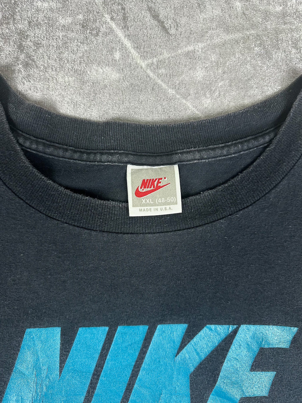 Vintage 90s Nike Air Big Logo Graphic Swoosh T-Shirt (XL)