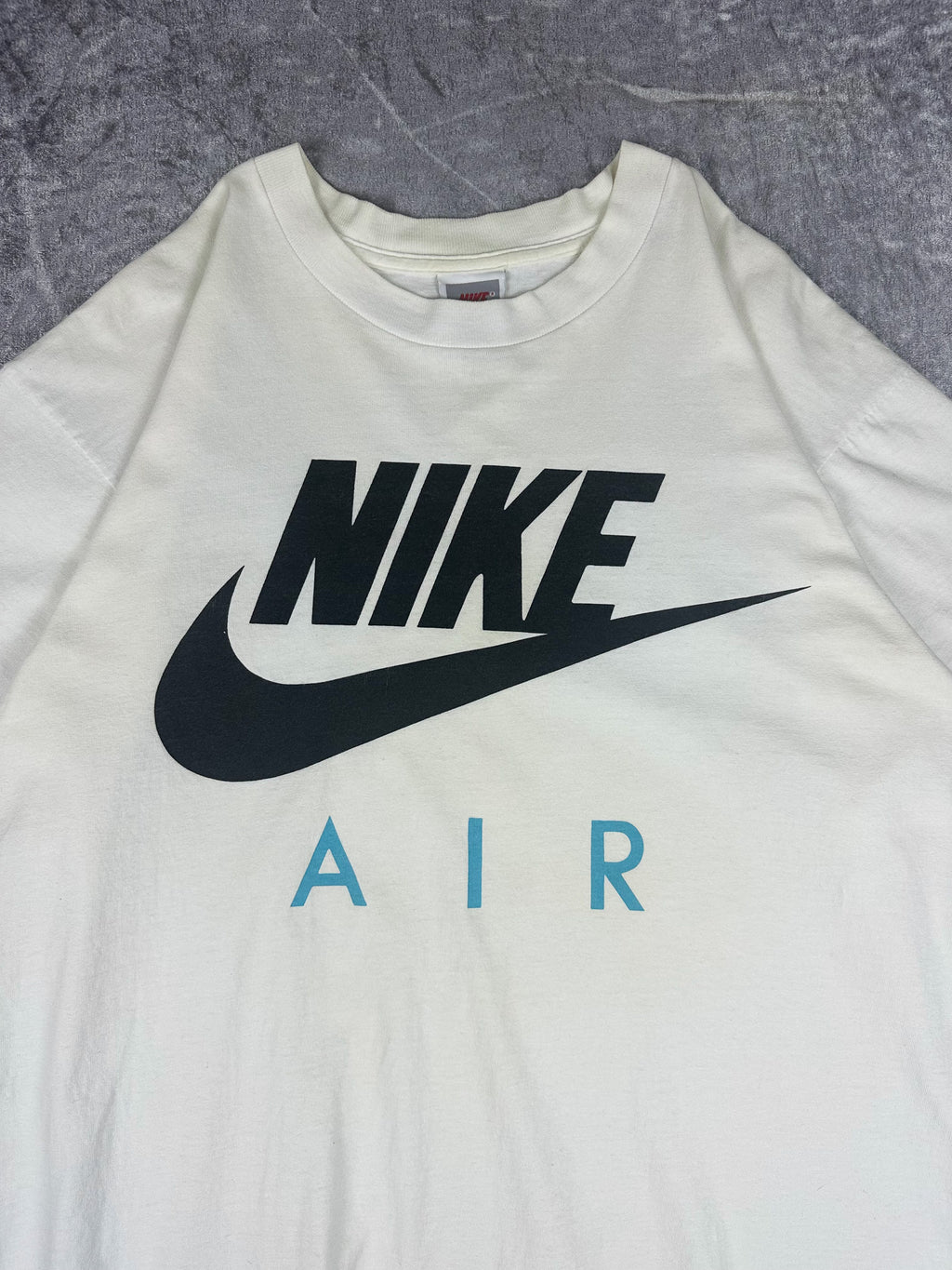 Vintage 90s Nike Air Max 90 OG Laser Blue Big Logo Graphic Swoosh T-Shirt (L)