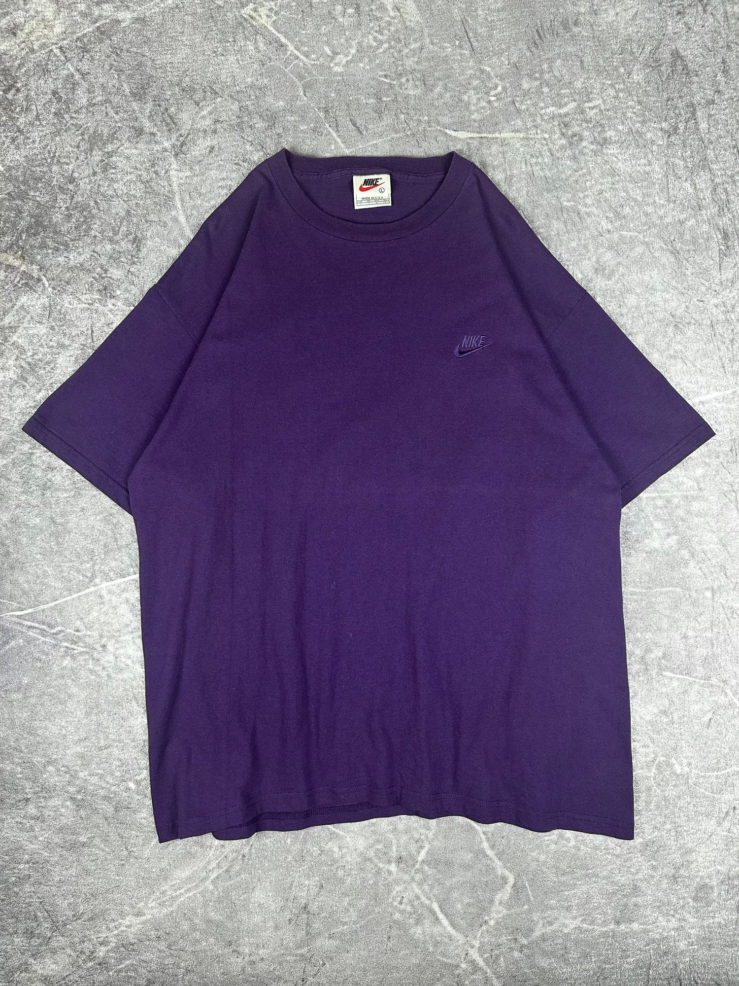 Vintage 90s Nike Small Club Logo Embroidered Swoosh T-Shirt (XL)