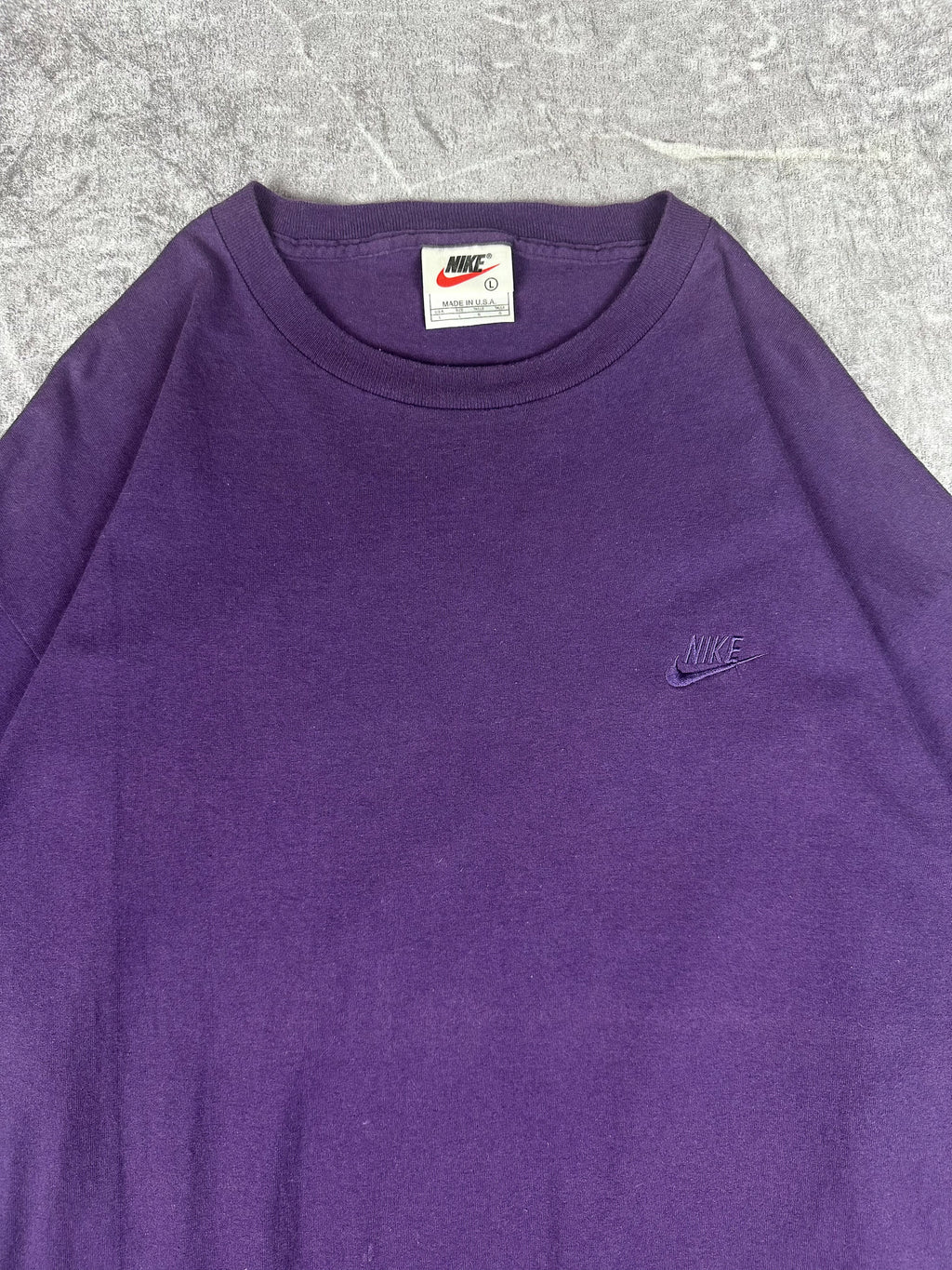 Vintage 90s Nike Small Club Logo Embroidered Swoosh T-Shirt (XL)