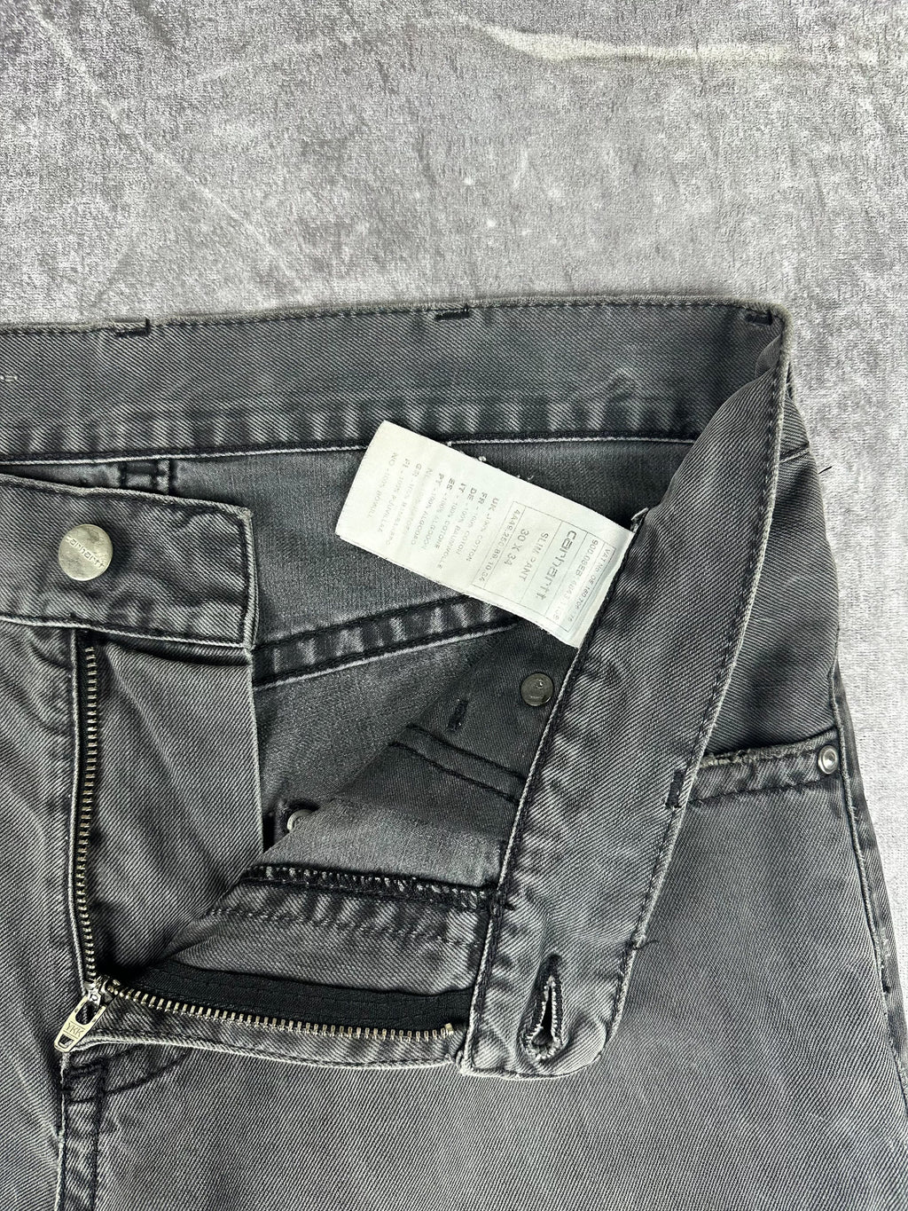 Preloved Carhartt Slim Pant Denim Upcycled Reworked Workwear Shorts (32)