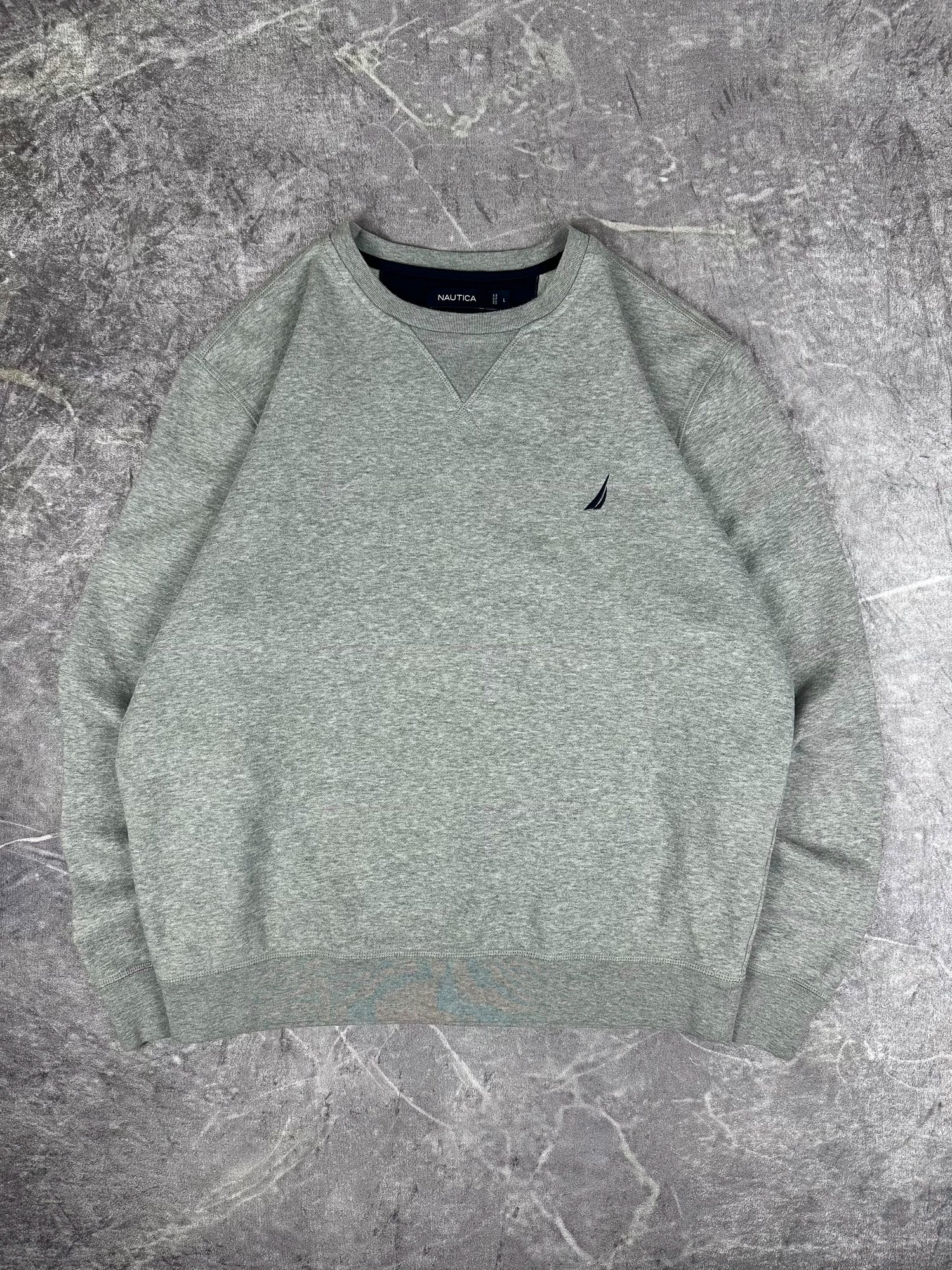 Vintage 00s Nautica Embroidered Small Logo Sweatshirt (L)