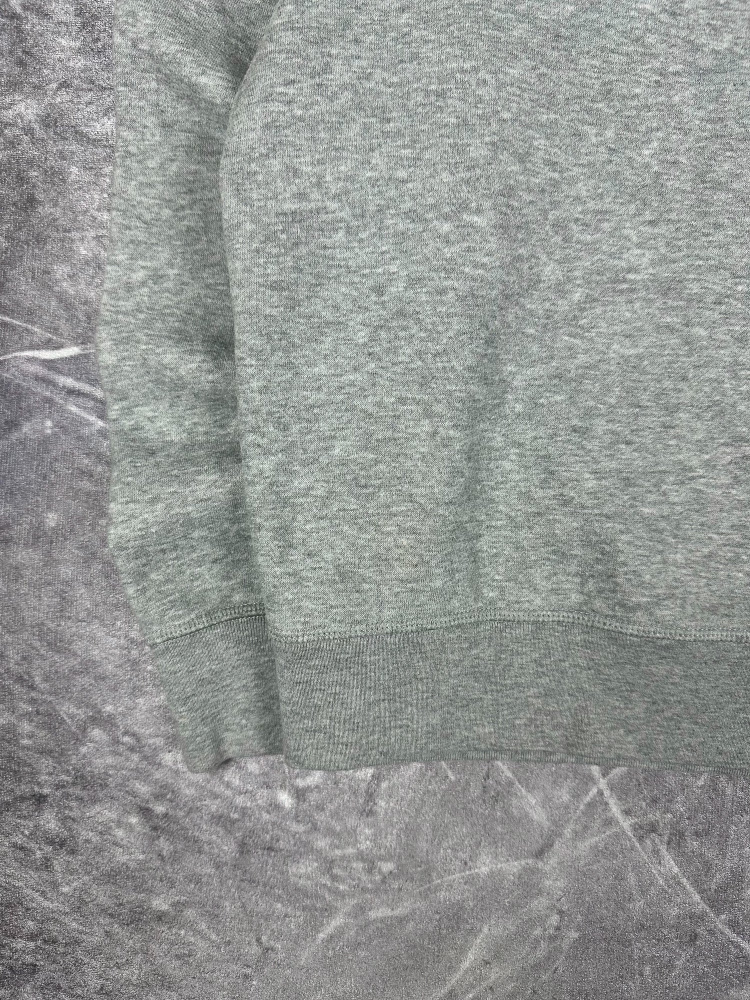 Vintage 00s Nautica Embroidered Small Logo Sweatshirt (L)