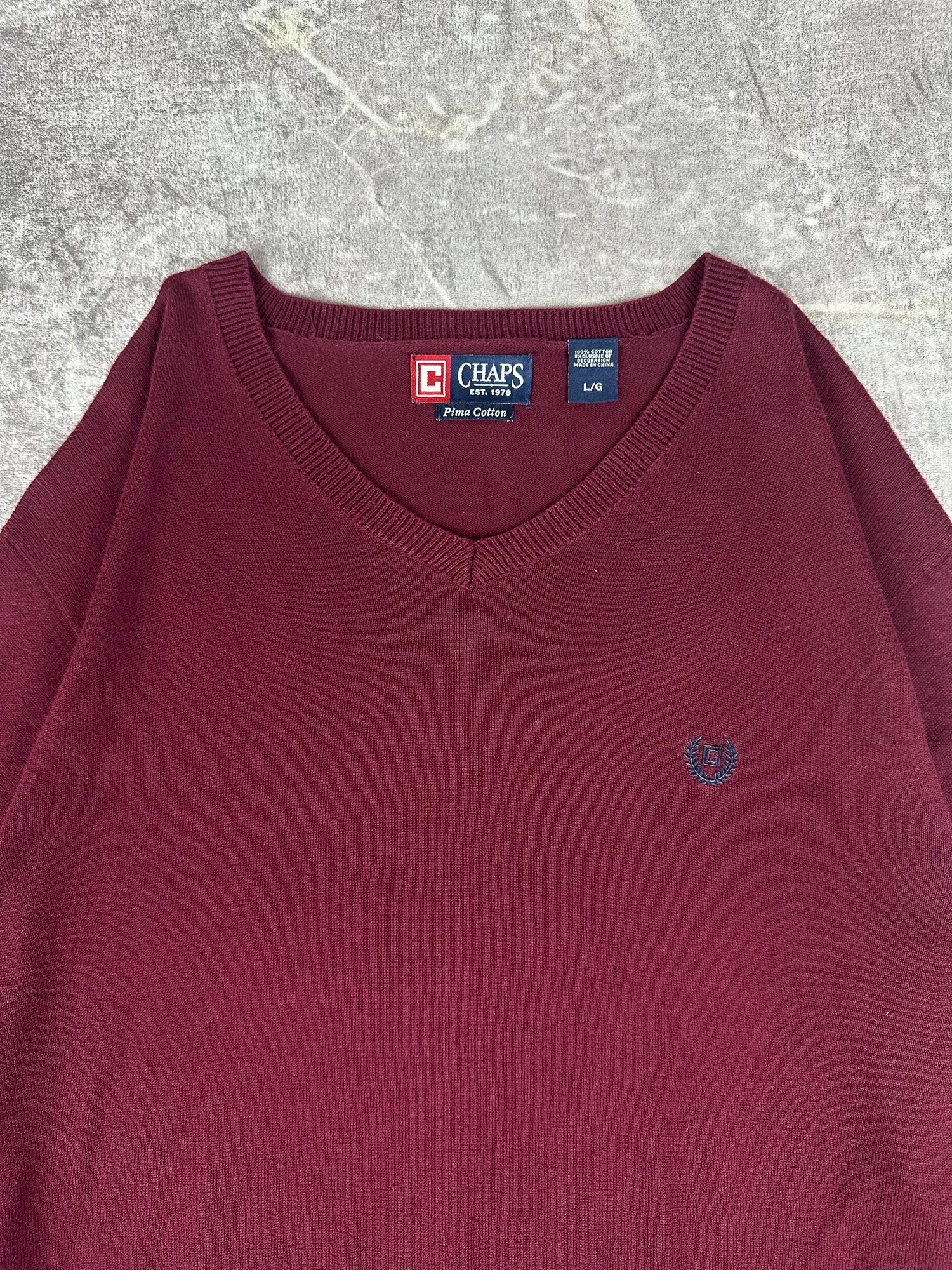 Vintage 90s Chaps Ralph Lauren Small Embroidered Crest V-Neck Knit Sweater (XL)