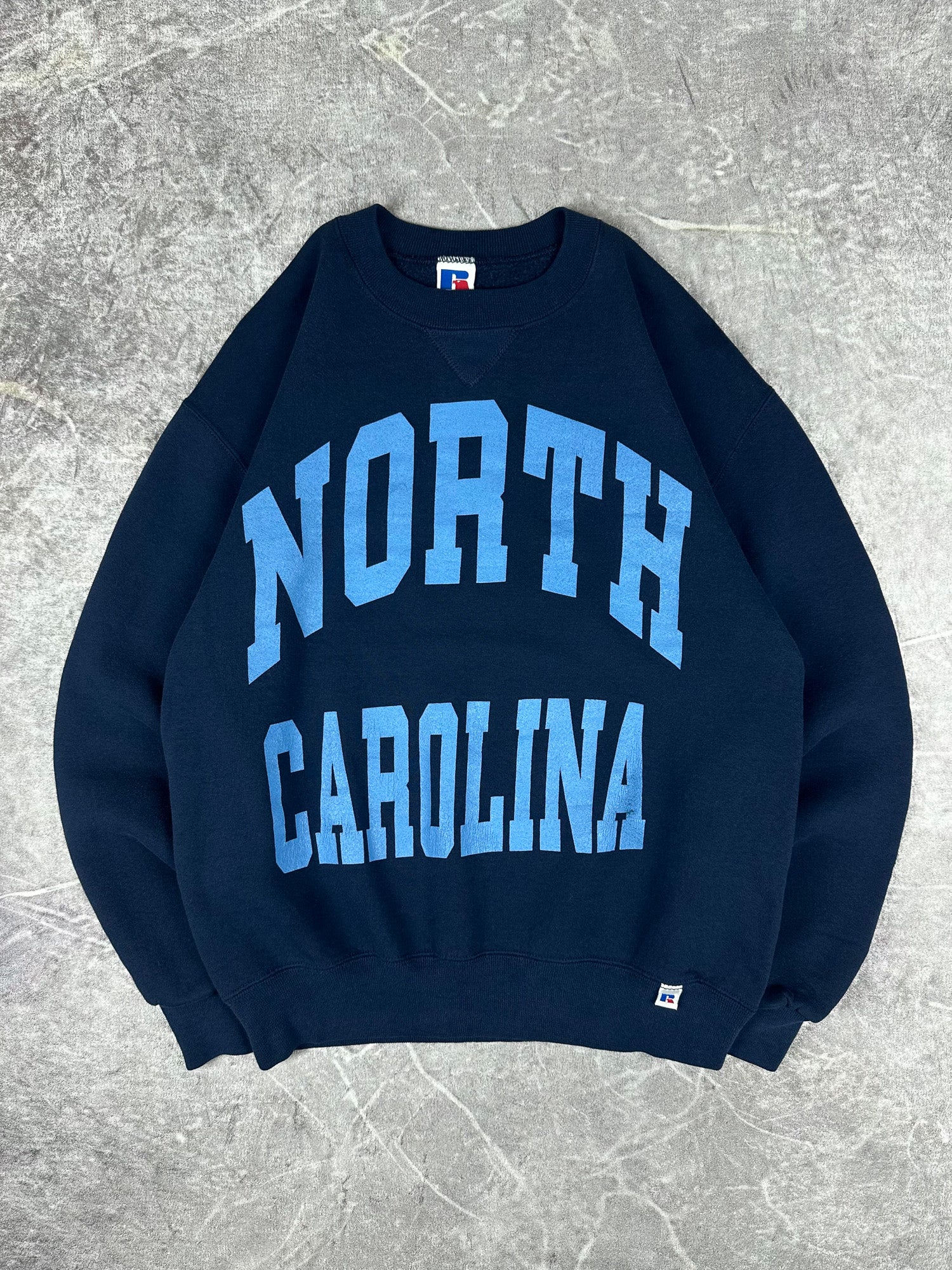 Vintage 90s Russell Athletic North Carolina State University Tar Heels NCAA College Sweatshirt (M)