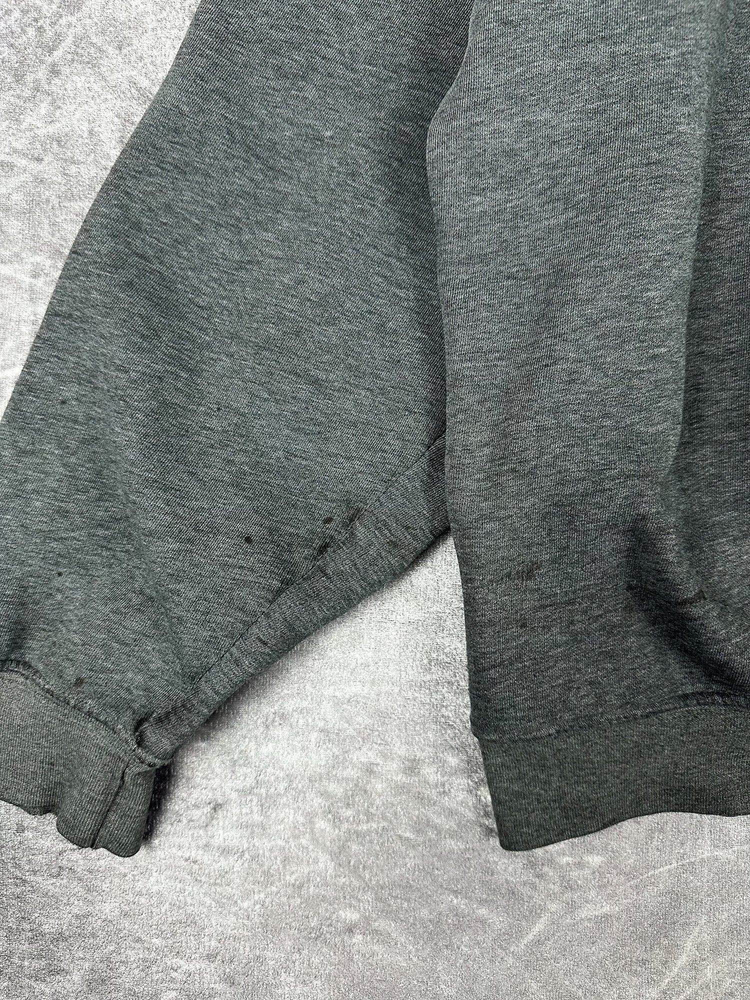 Vintage 00s Nike Embroidered Mini Swoosh Crewneck Sweatshirt (2XL)