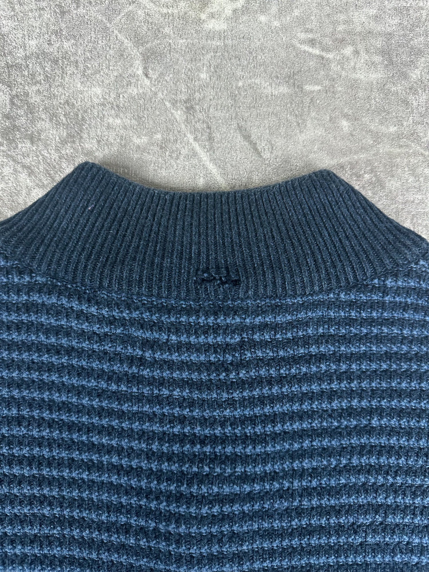 Vintage 00s Chaps Ralph Lauren Small Embroidered Crest Quarter Button Sweater (XL)