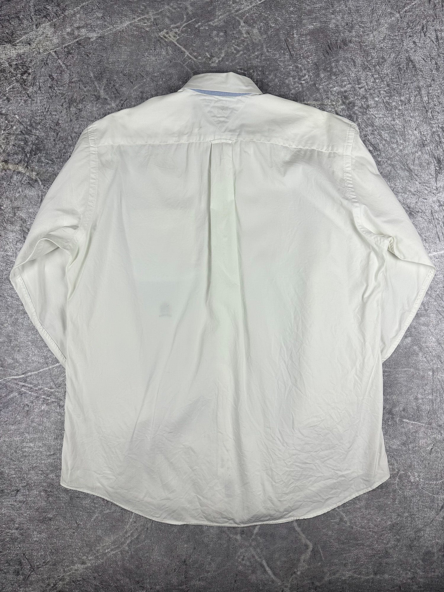 Vintage 90s 1999 Tommy Hilfiger Embroidered Crest Long Sleeve Button Up Shirt (L)