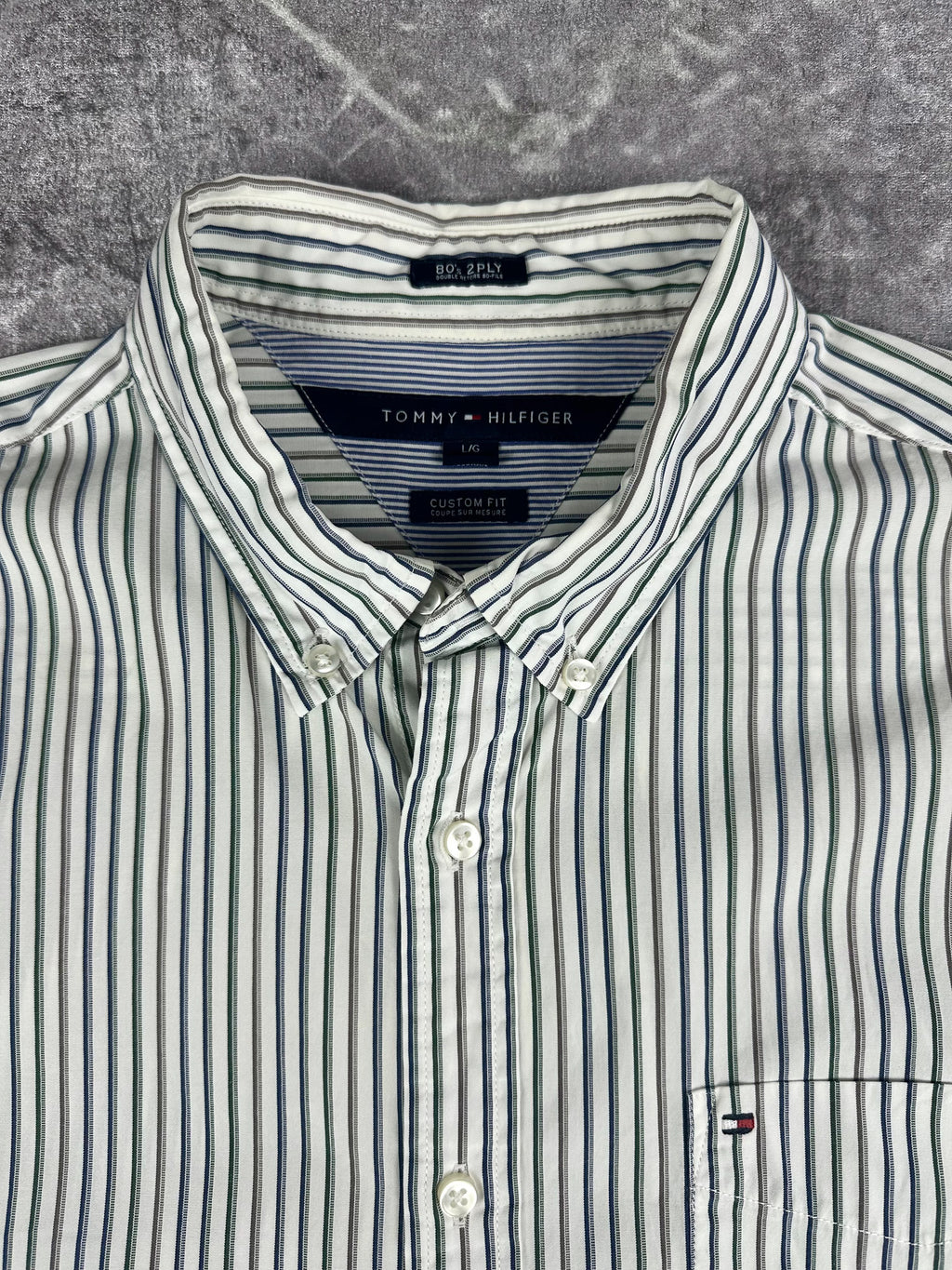 Preloved 2010s Tommy Hilfiger Small Flag Vertical Stripe Long Sleeve Button Up Shirt (L)
