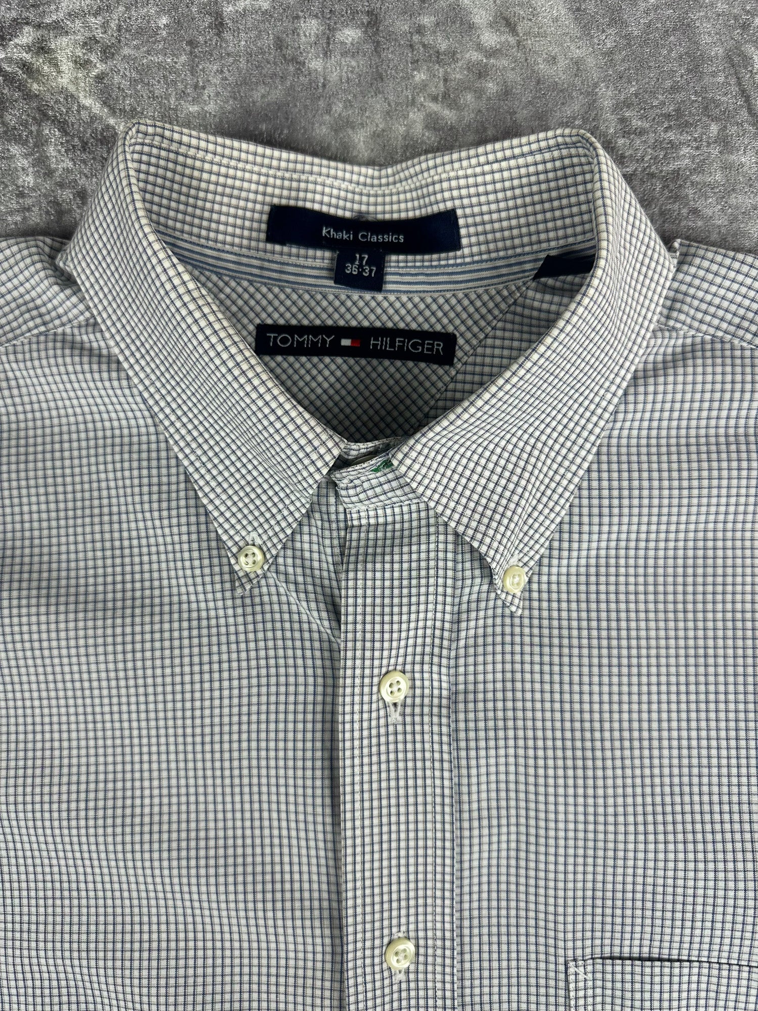 Vintage 00s 2003 Tommy Hilfiger Embroidered Flag Check Pinstripe Long Sleeve Button Up Shirt (XL)