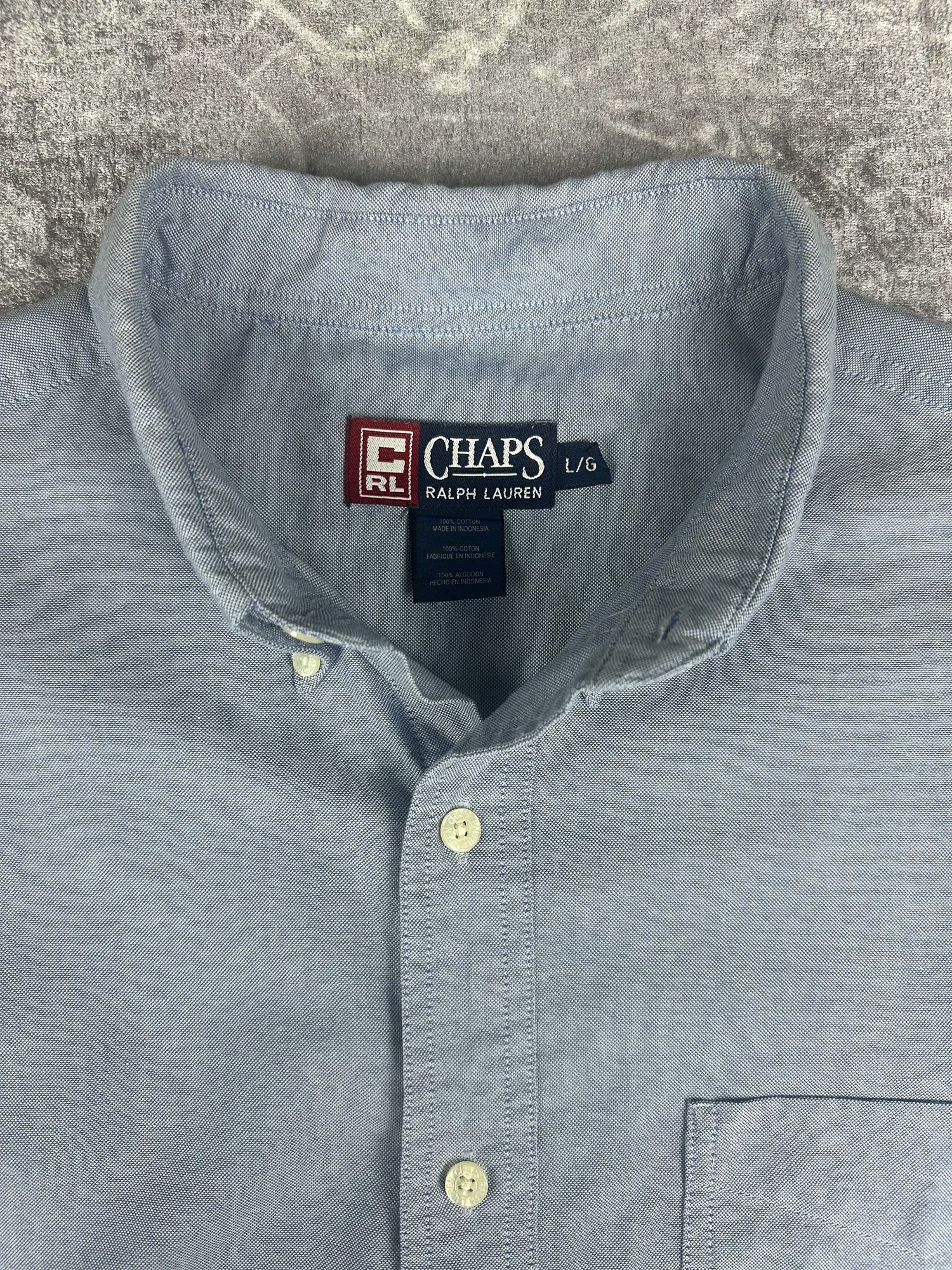 Vintage 90s Chaps Ralph Lauren Embroidered Crest Short Sleeve Button Up Shirt (XL)