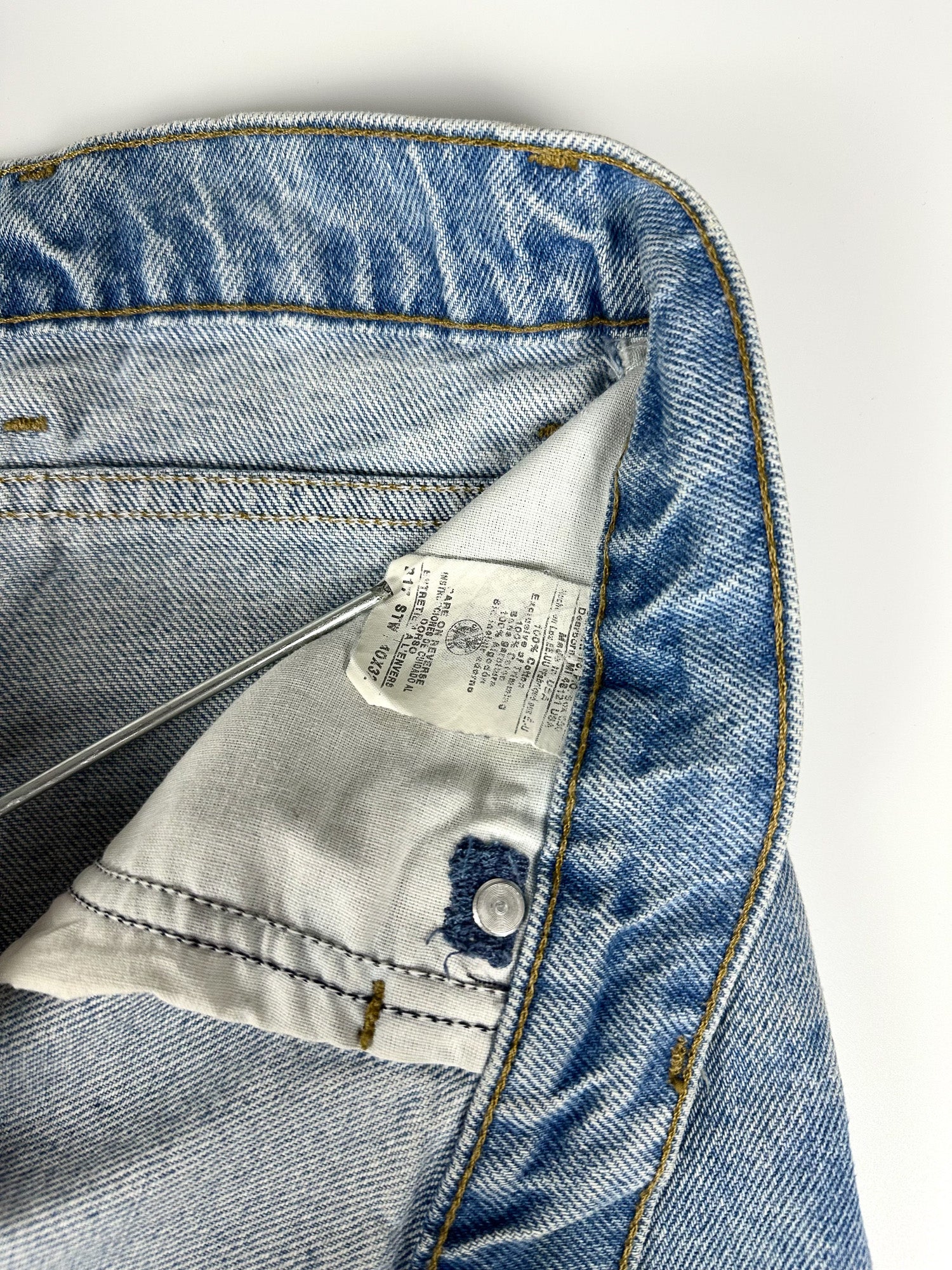 Vintage 90s Carhartt B17 Made in USA Relaxed Straight Fit Workwear Carpenter Jeans (40x31)