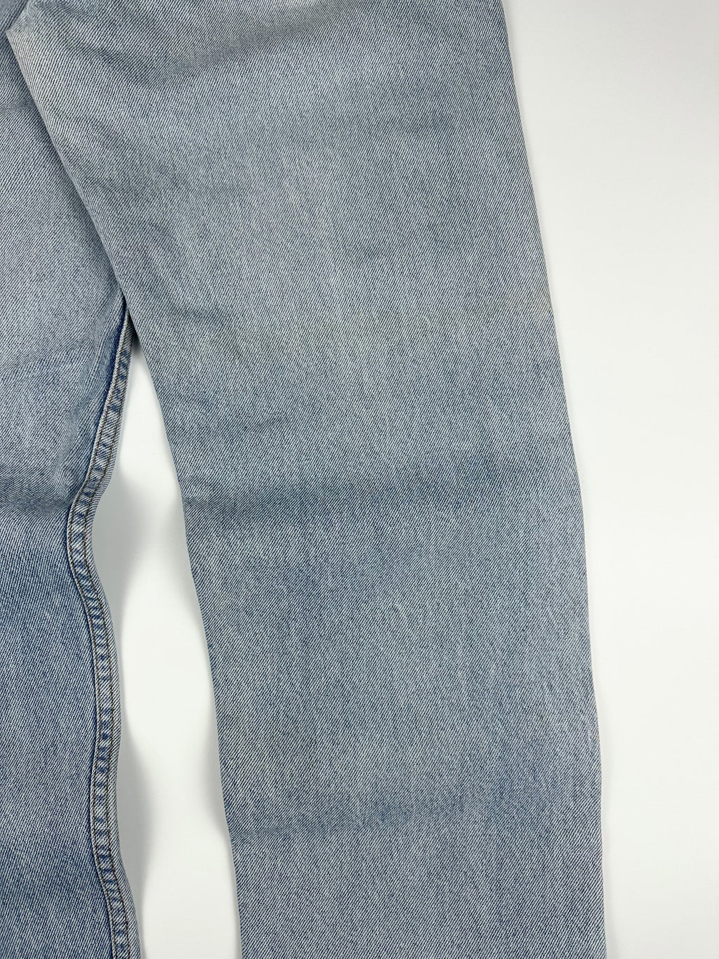 Vintage 90s 1998 Levi's 604 Orange Tab Made in Australia Straight Fit Denim Jeans (33x31)