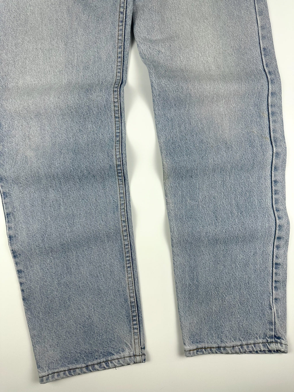 Vintage 90s 1998 Levi's 604 Orange Tab Made in Australia Straight Fit Denim Jeans (33x31)