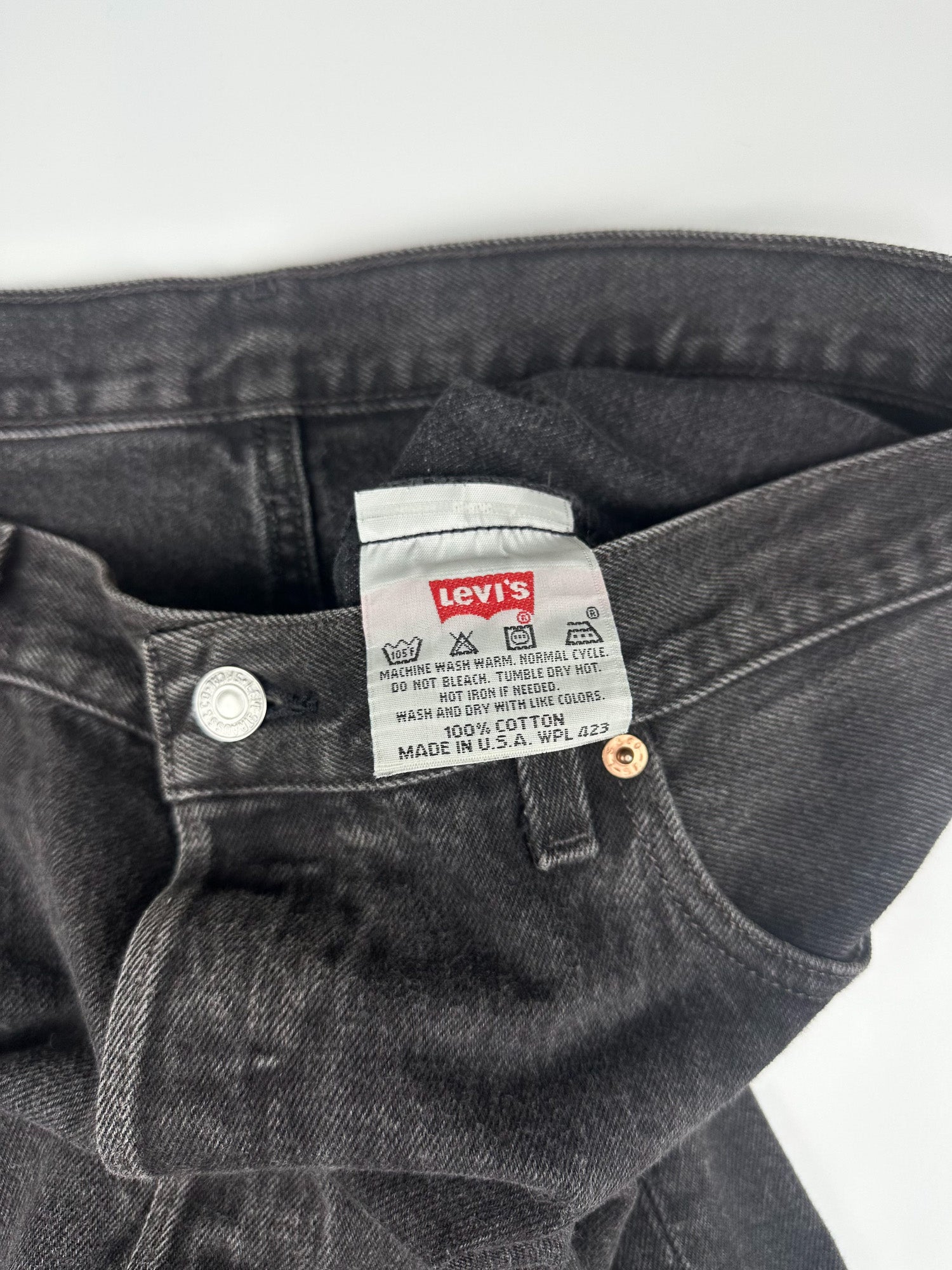 Vintage 90s 1995 Levi's 501 Made in USA Straight Fit 5-Pocket Denim Jeans (35x28)